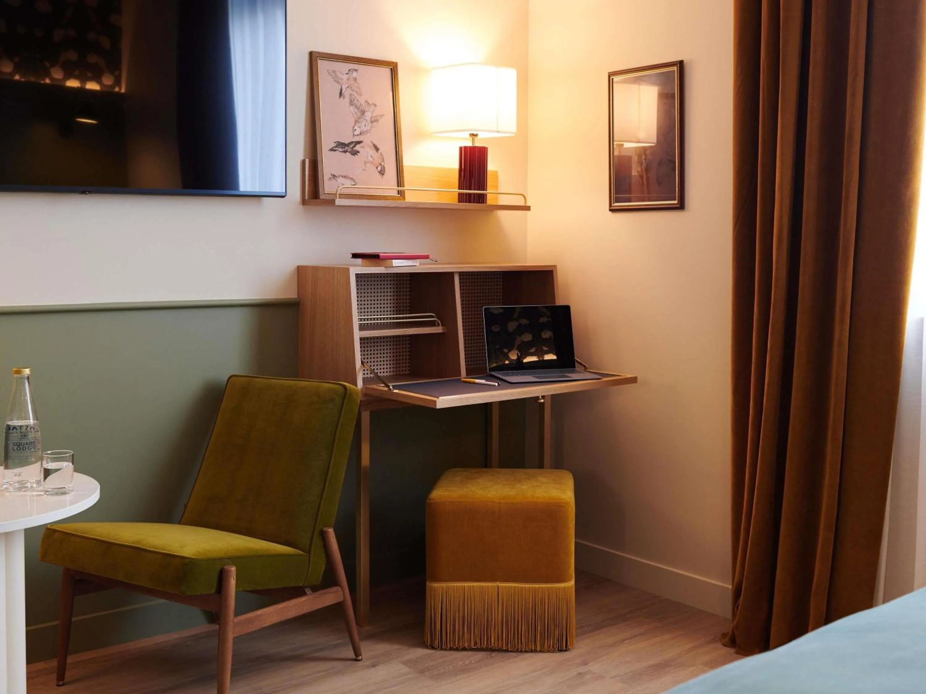 Bedroom in Square Lodge Hotel Accor - La Roche-sur-Yon