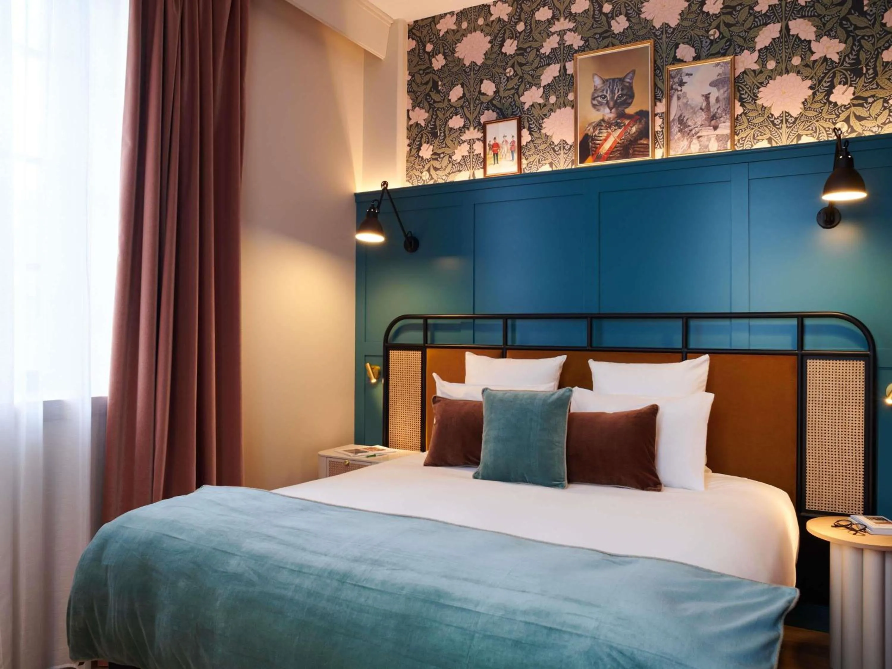 Bedroom, Bed in Square Lodge Hotel Accor - La Roche-sur-Yon