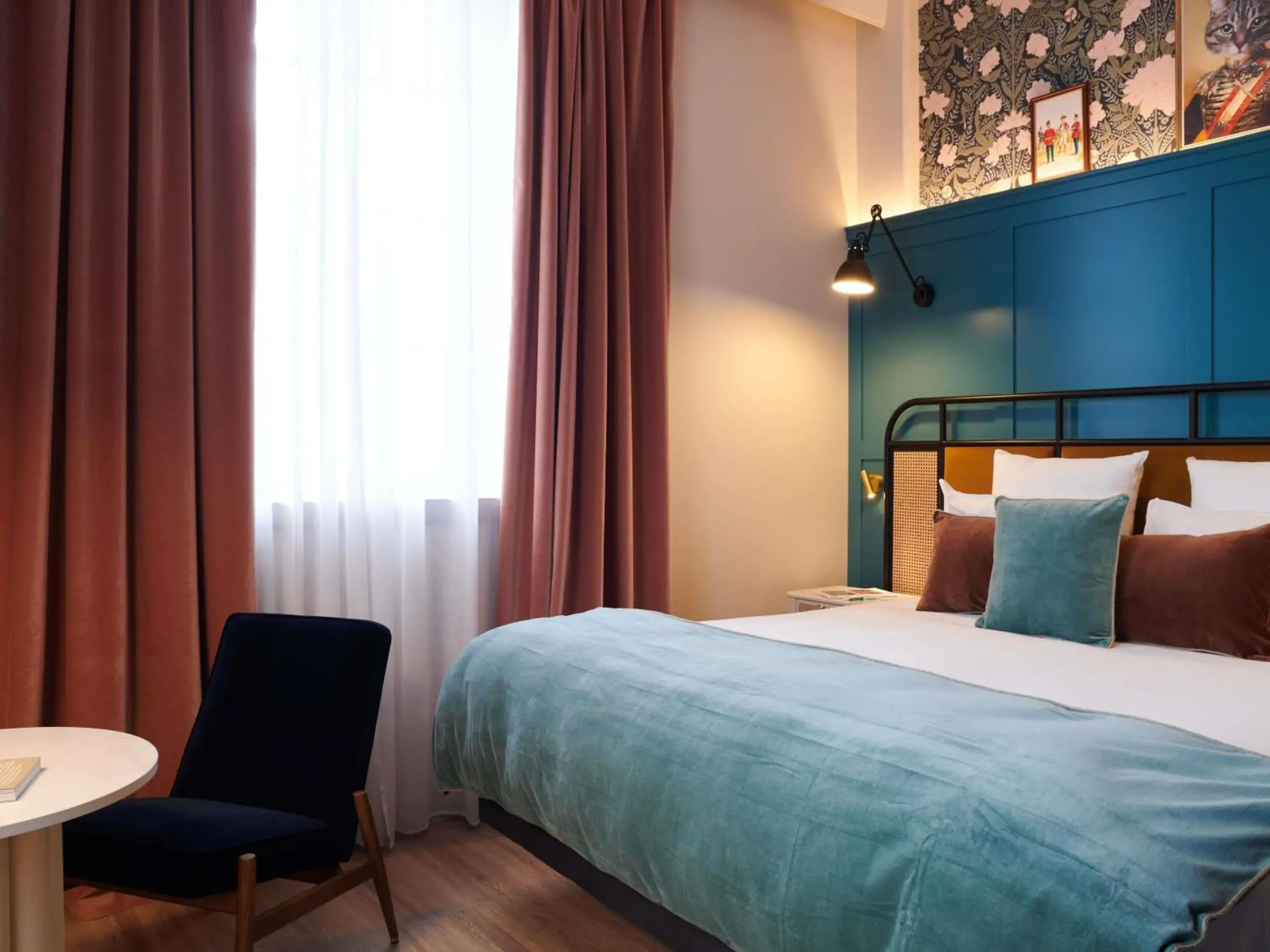 Bedroom, Bed in Square Lodge Hotel Accor - La Roche-sur-Yon Bedroom, Bed in Square Lodge Hotel Accor - La Roche-sur-Yon