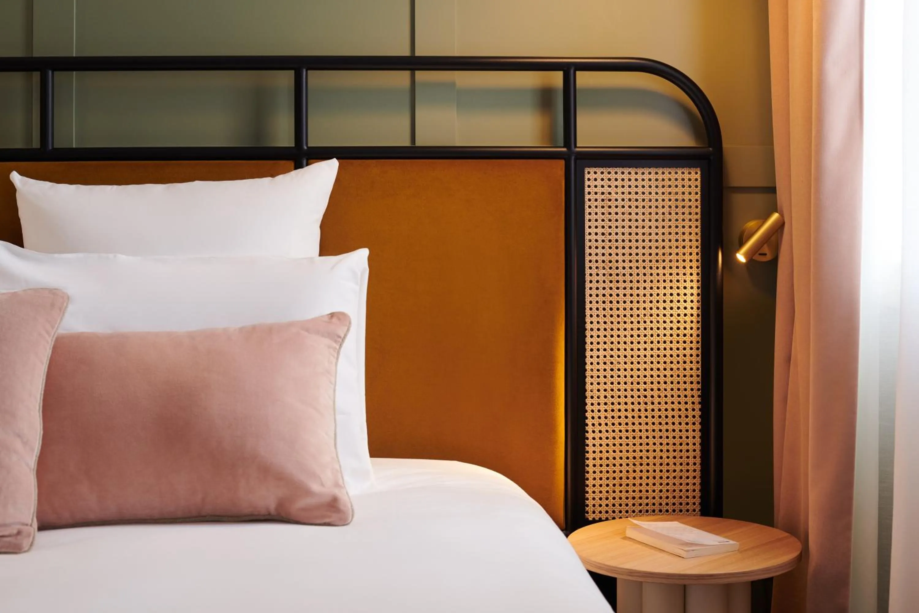 Bed in Square Lodge Hotel Accor - La Roche-sur-Yon