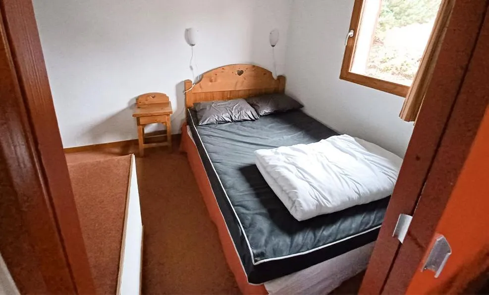 Bedroom, Bed in Vacancéole - Résidence Les Chalets de la Ramoure