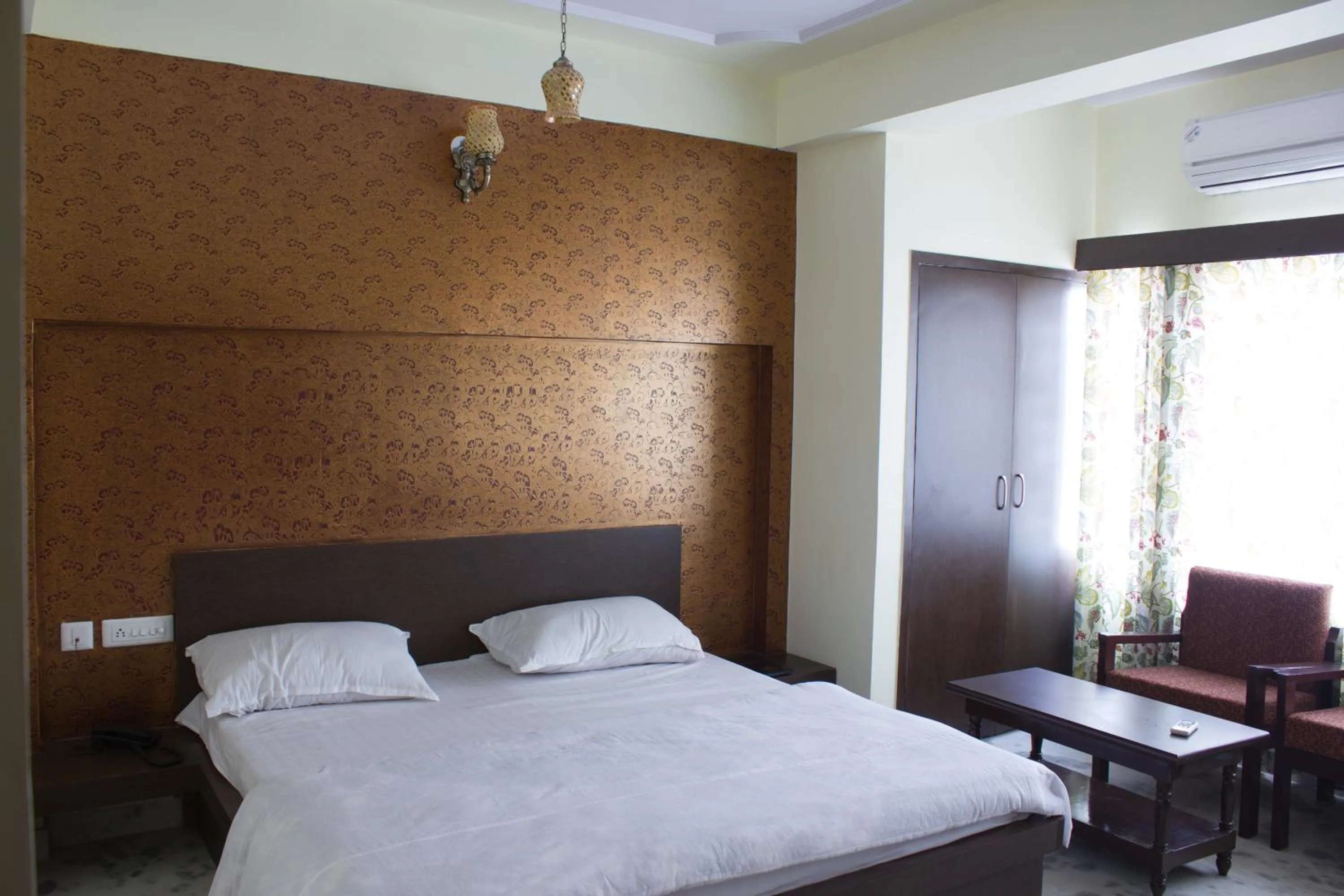 Bedroom, Bed in Hotel Holiday Home