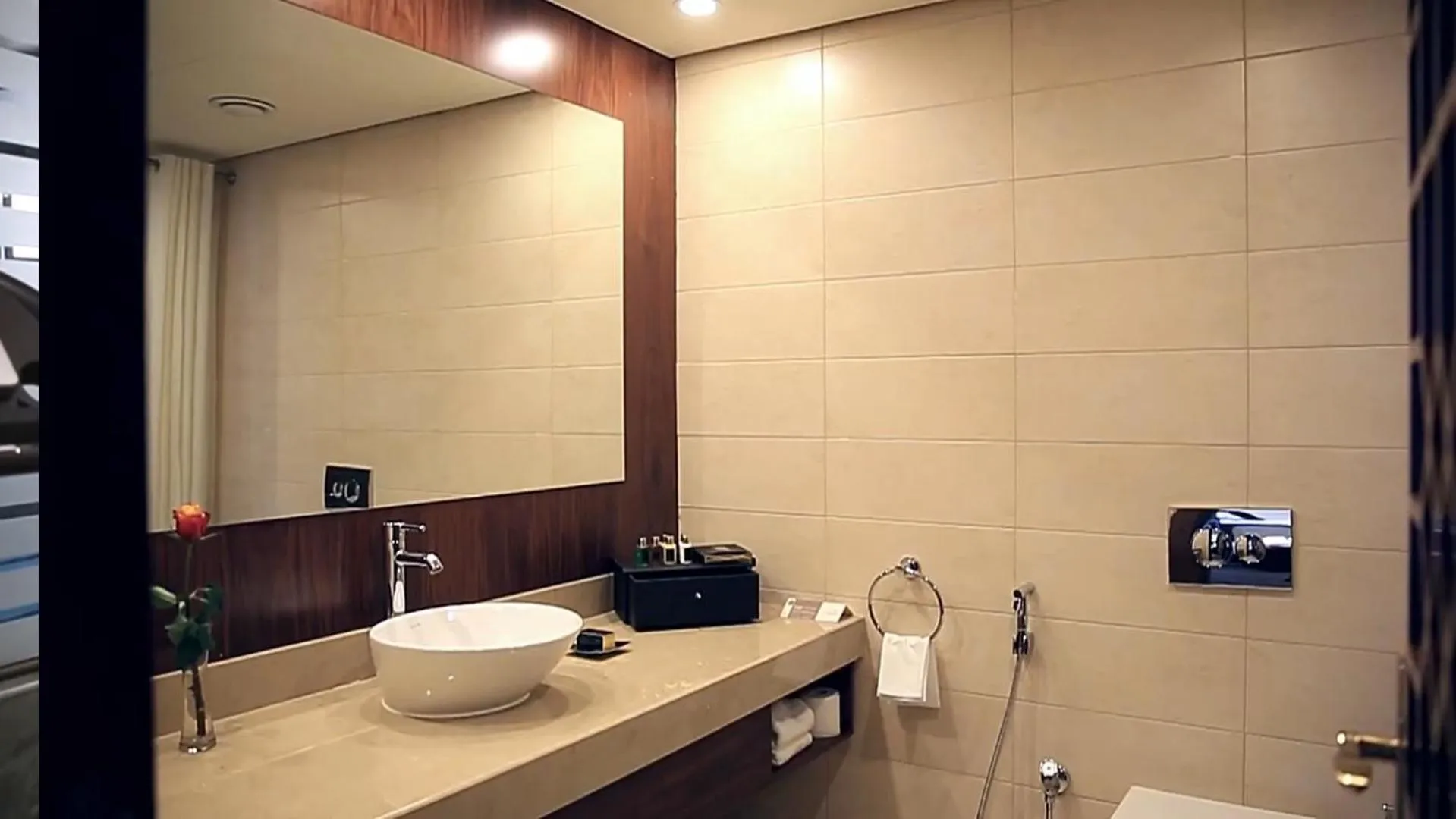 Bathroom in Cristal Erbil Hotel