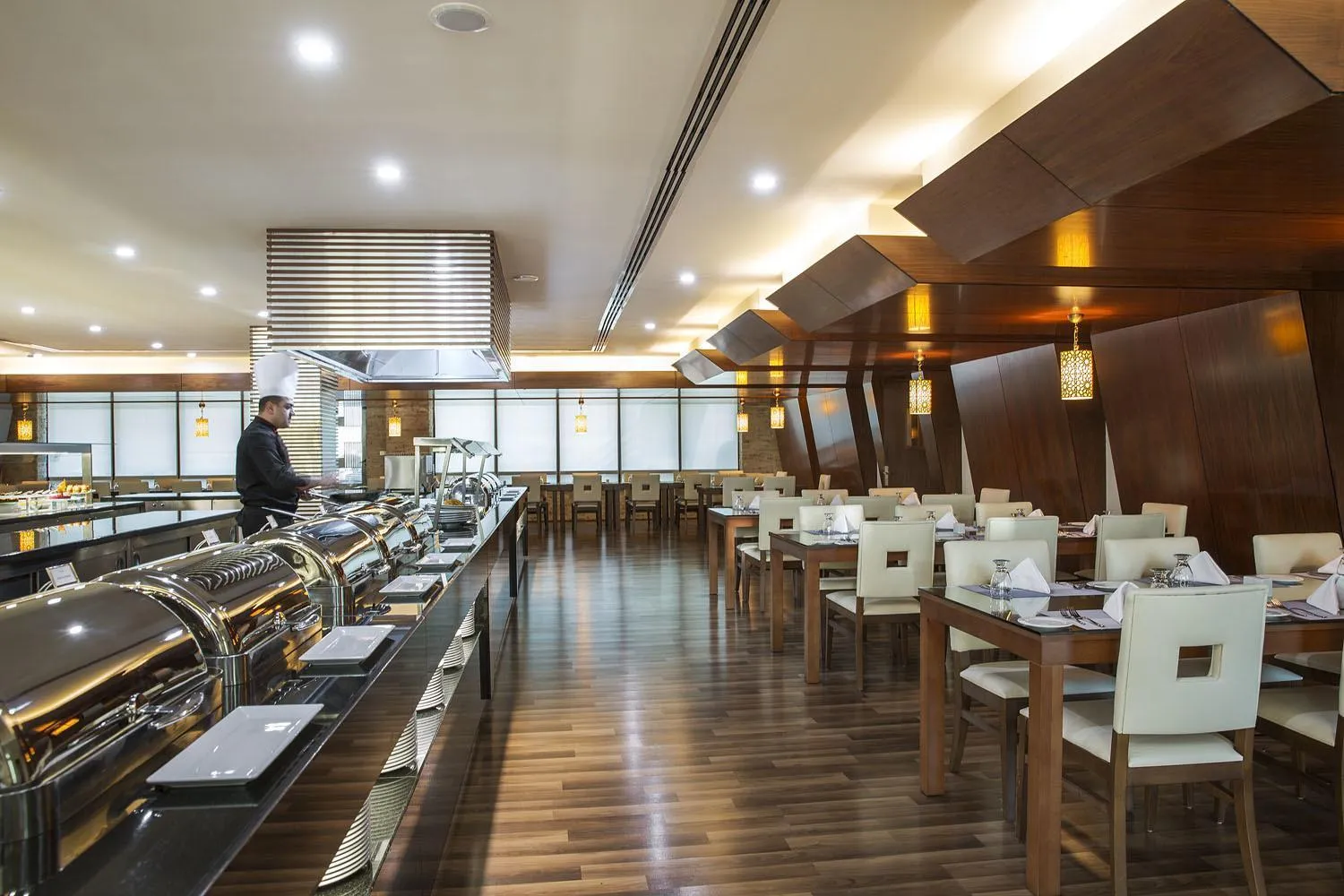 Restaurant/places to eat in Cristal Erbil Hotel