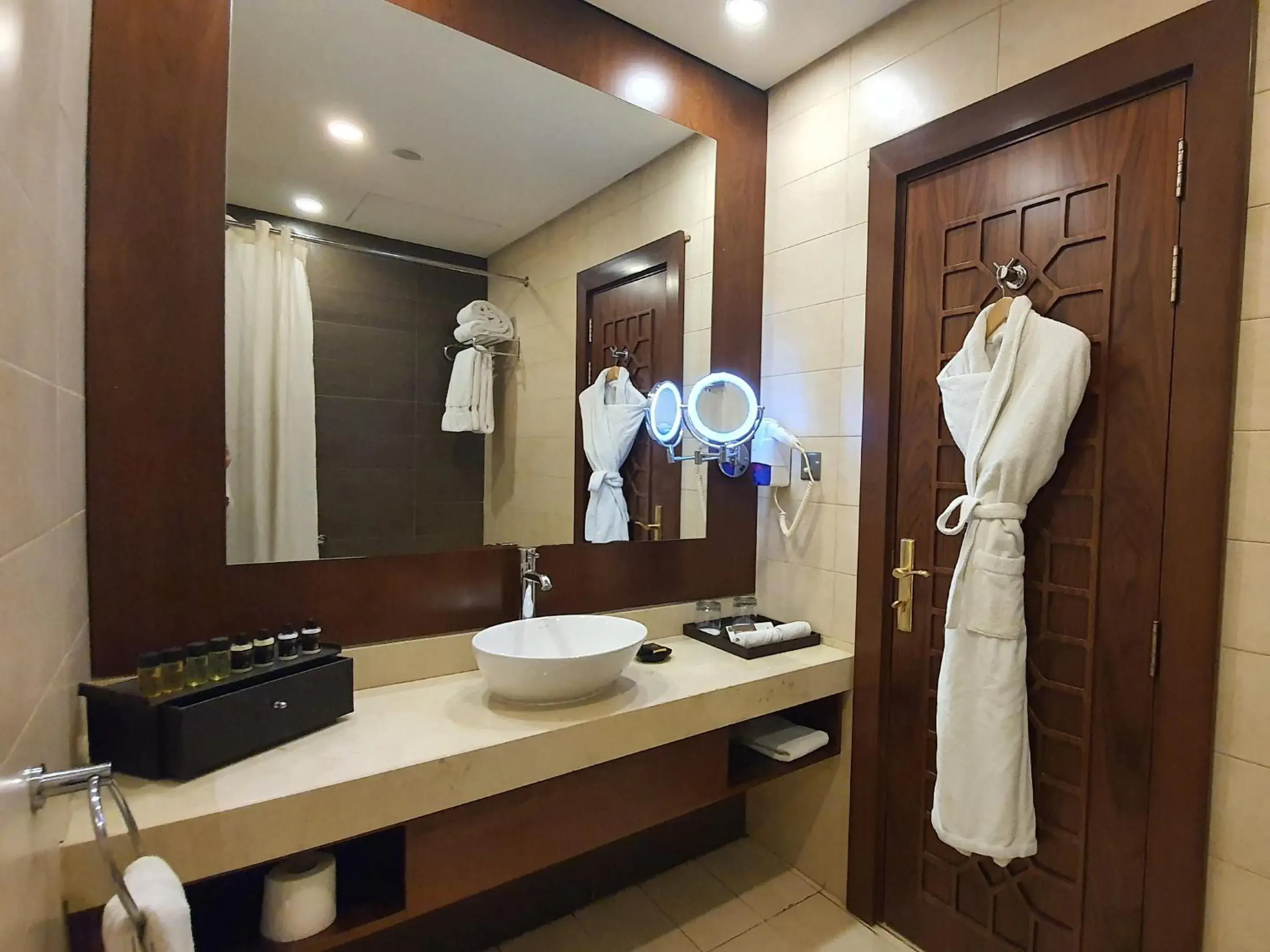 Quartz Junior Suite in Cristal Erbil Hotel Quartz Junior Suite in Cristal Erbil Hotel