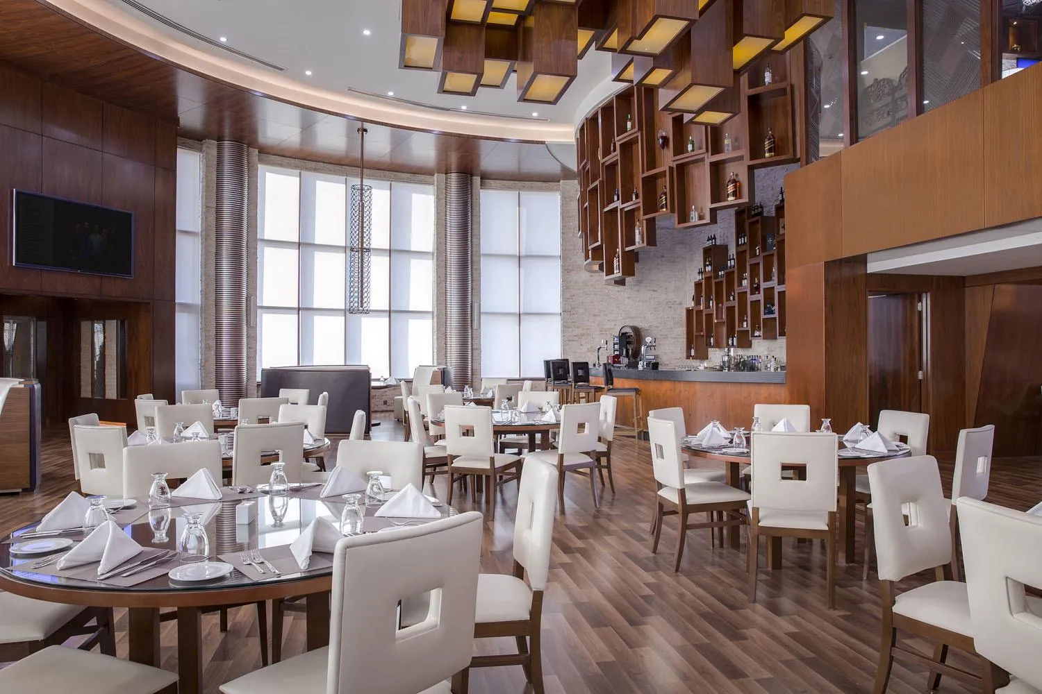 Restaurant/places to eat in Cristal Erbil Hotel