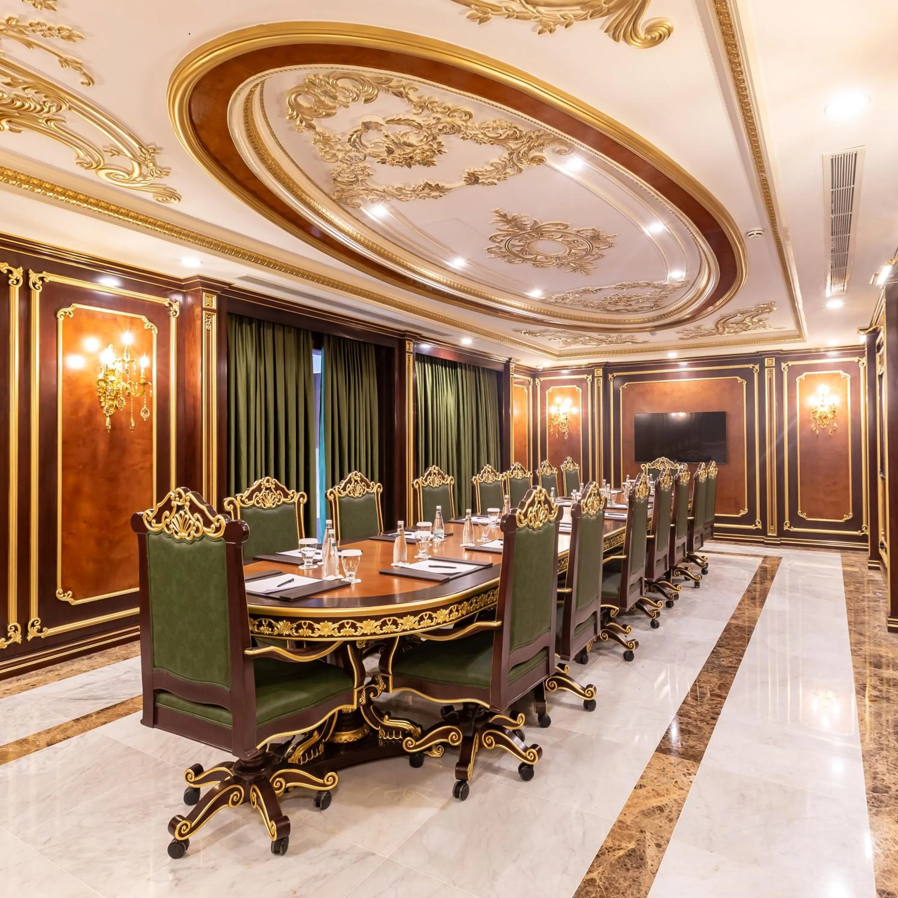 Meeting/conference room in Cristal Erbil Hotel