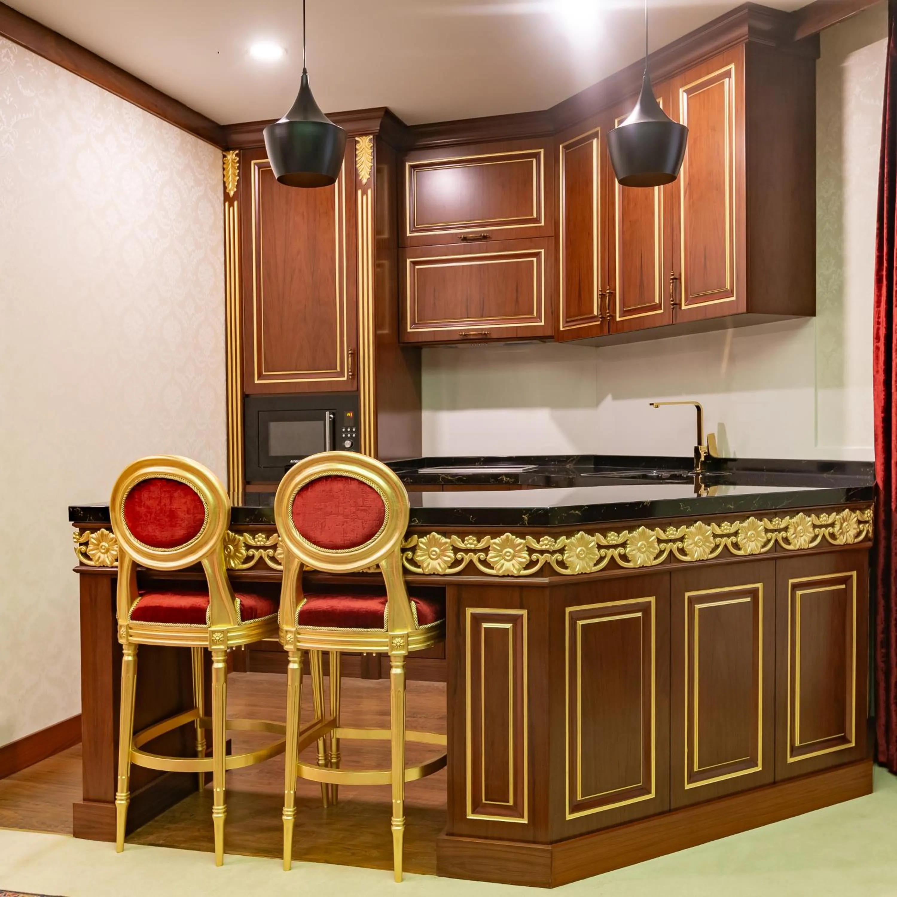 Kitchen or kitchenette in Cristal Erbil Hotel