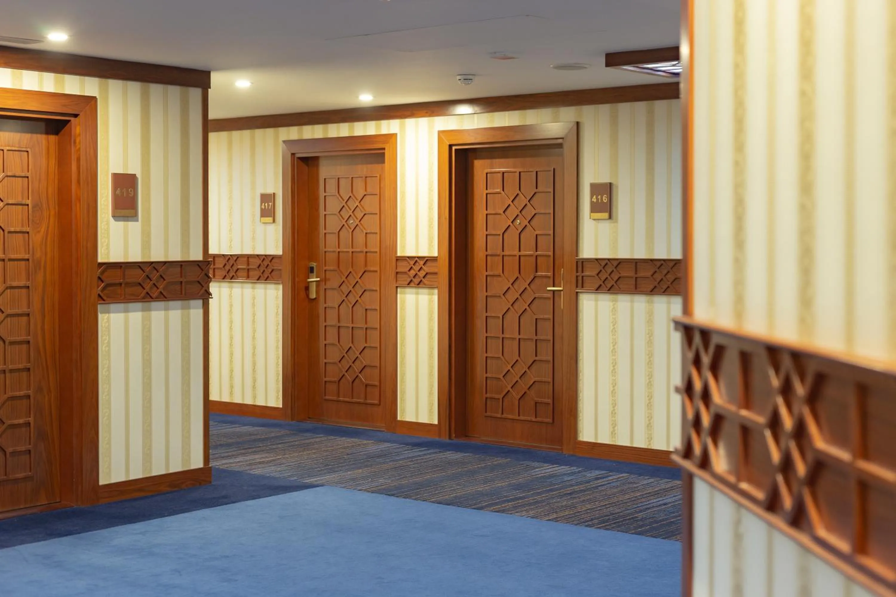 wardrobe in Cristal Erbil Hotel