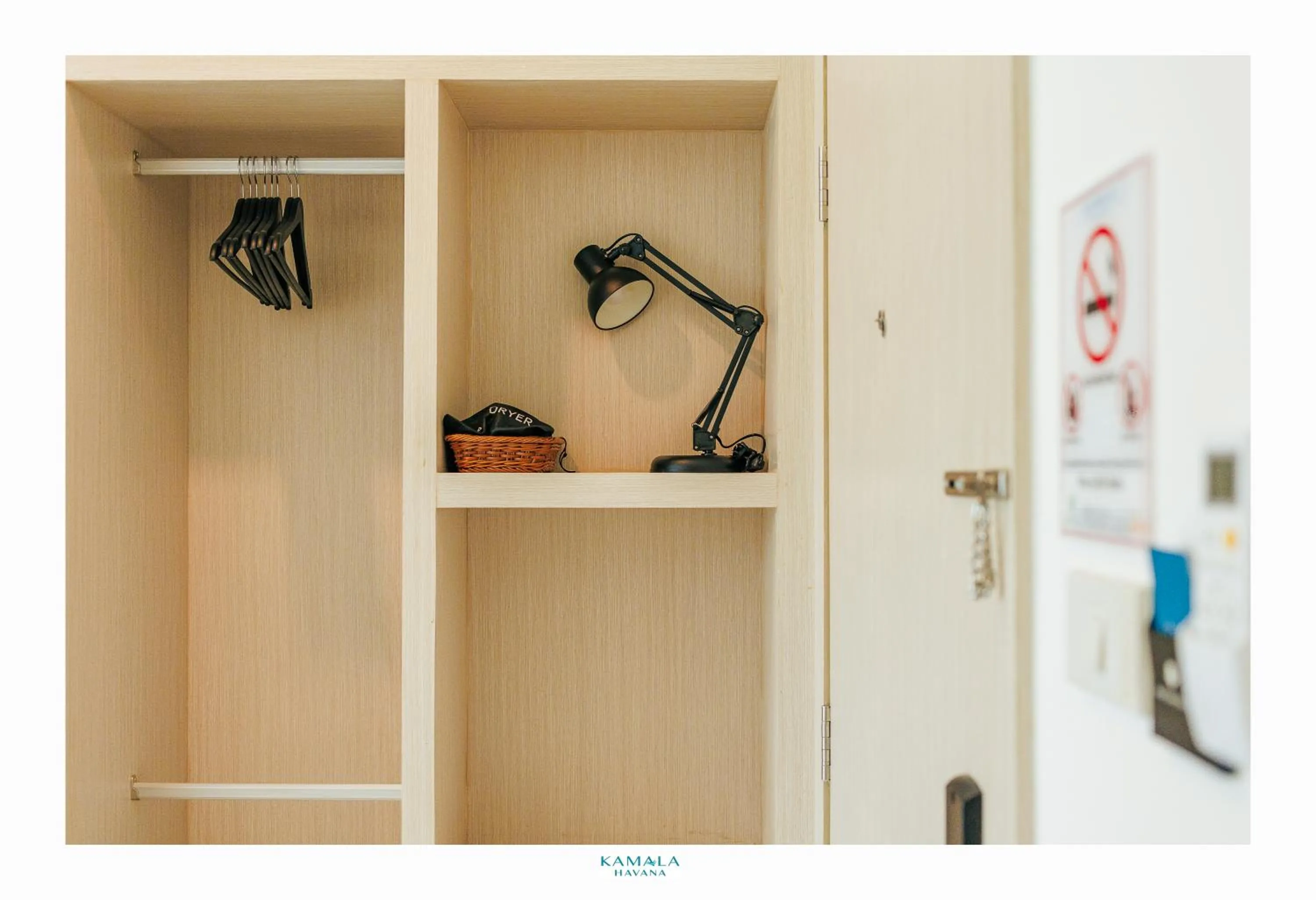 wardrobe in Kamala Havana Hotel and Cafe