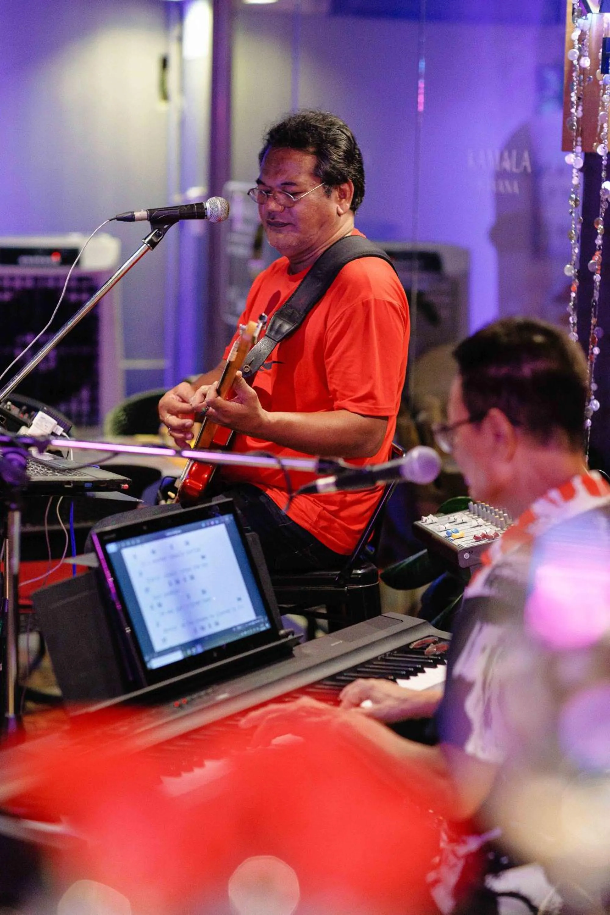 Restaurant/places to eat in Kamala Havana Hotel and Cafe