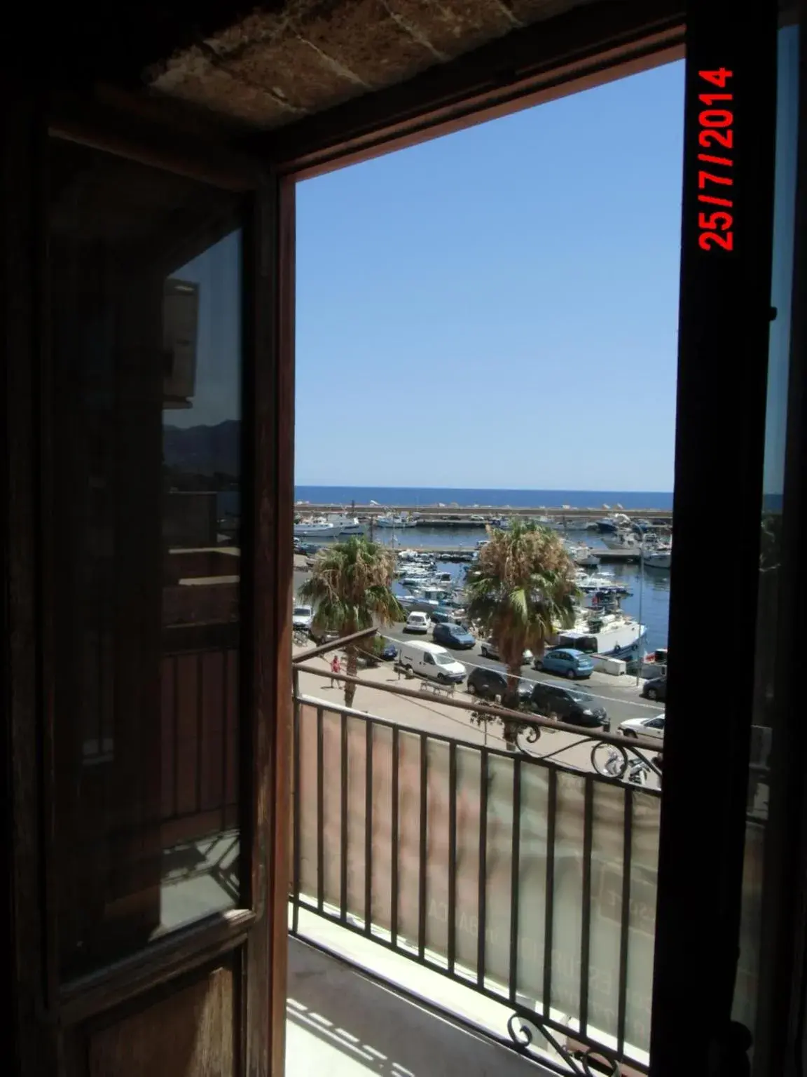 Studio with Sea View in Holiday home Santa Flavia Studio with Sea View in Holiday home Santa Flavia