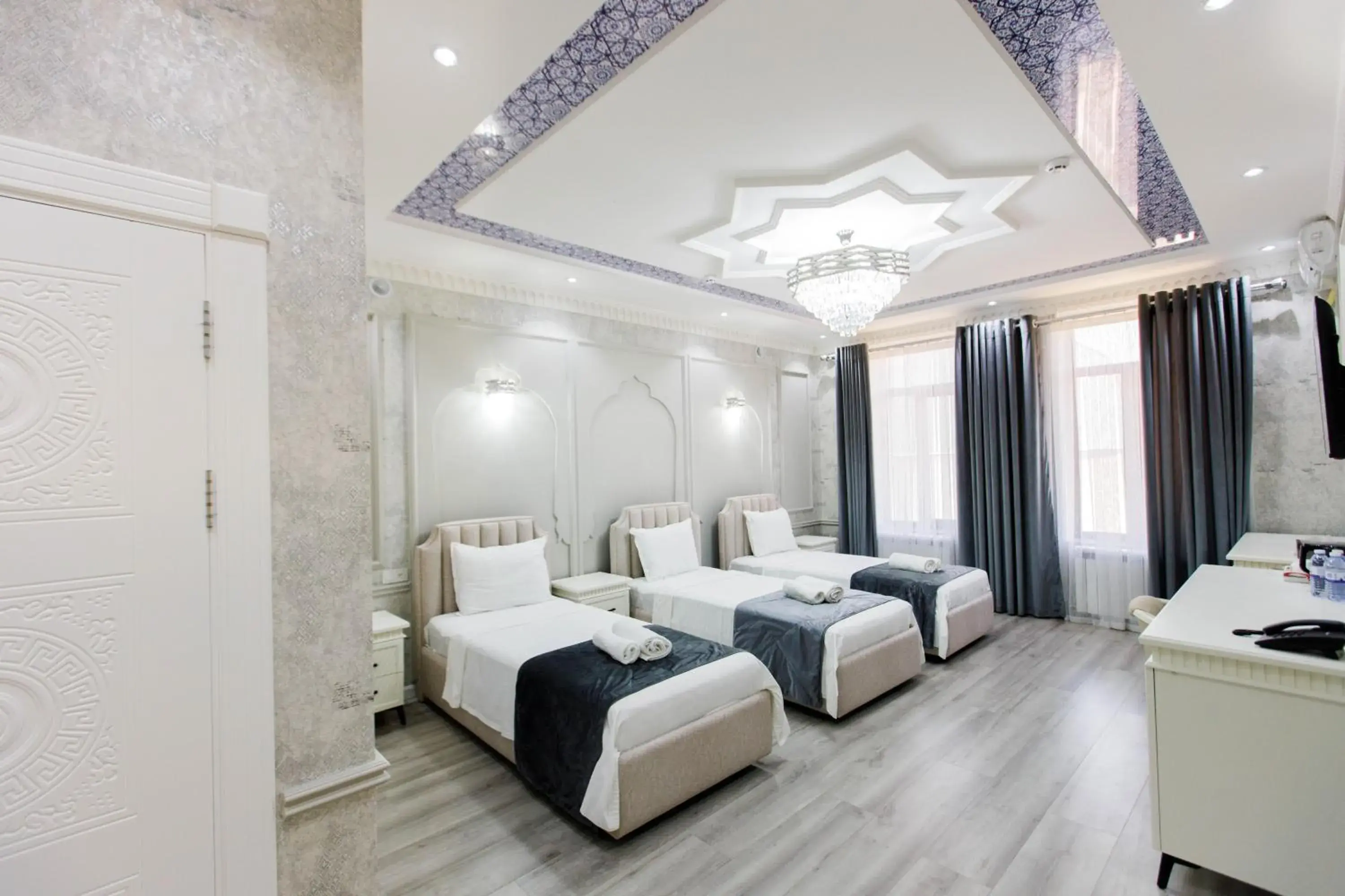 Deluxe Triple Room in Hotel Dali Samarkand Deluxe Triple Room in Hotel Dali Samarkand