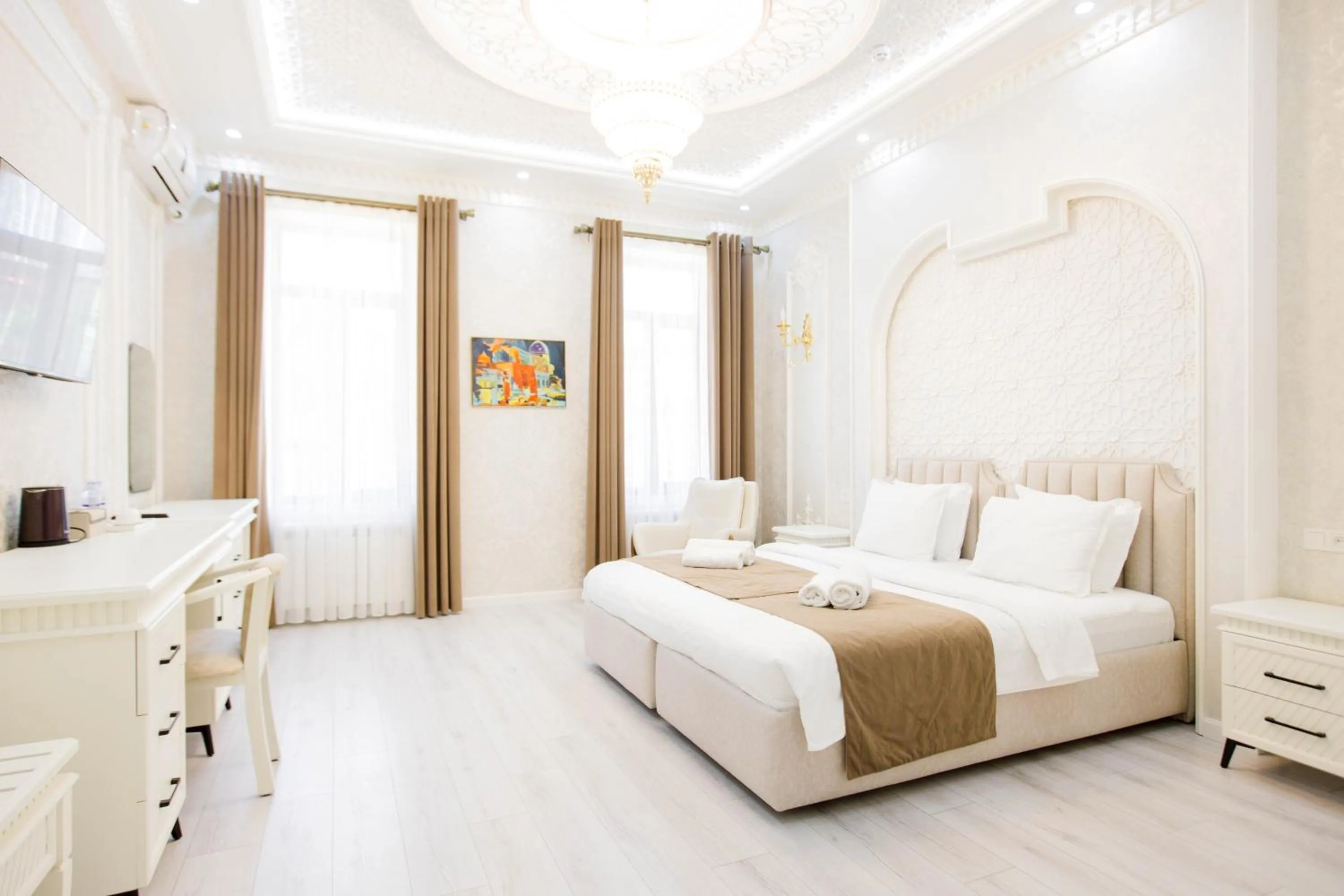 Bed in Hotel Dali Samarkand