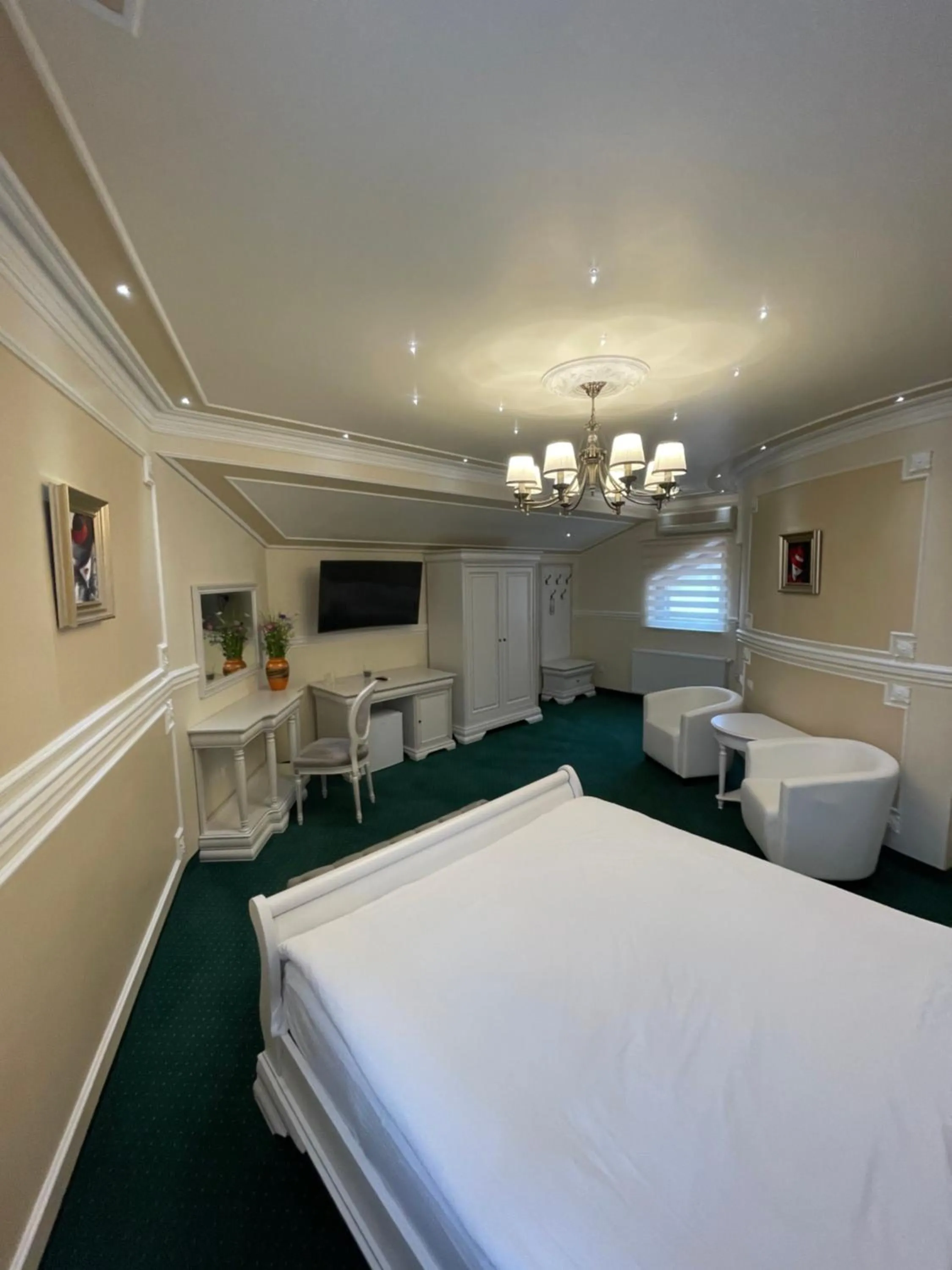 Bed in Hotel Parc Tecuci