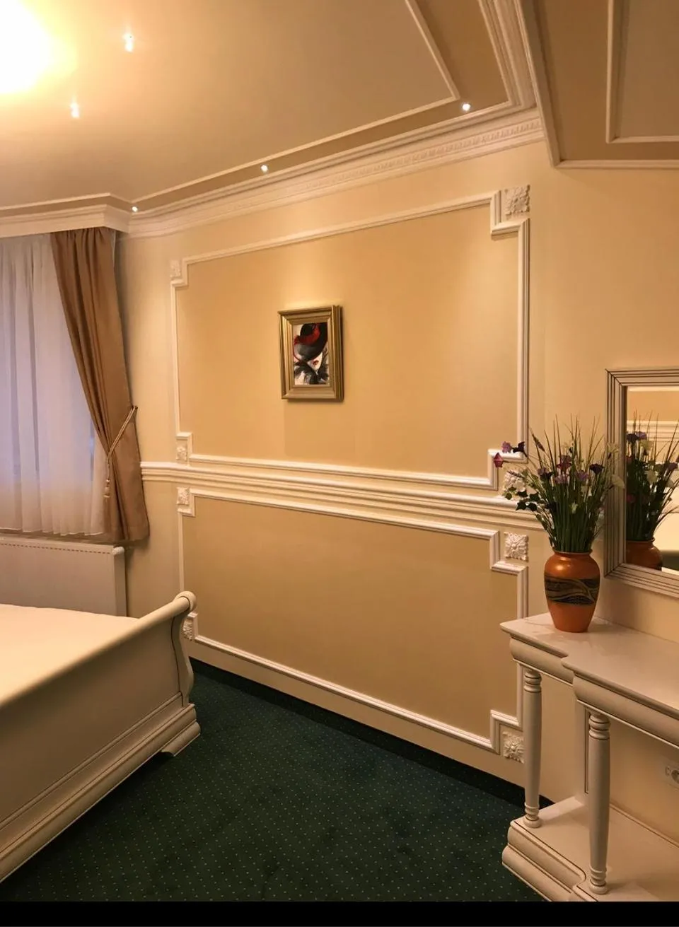 Bed in Hotel Parc Tecuci