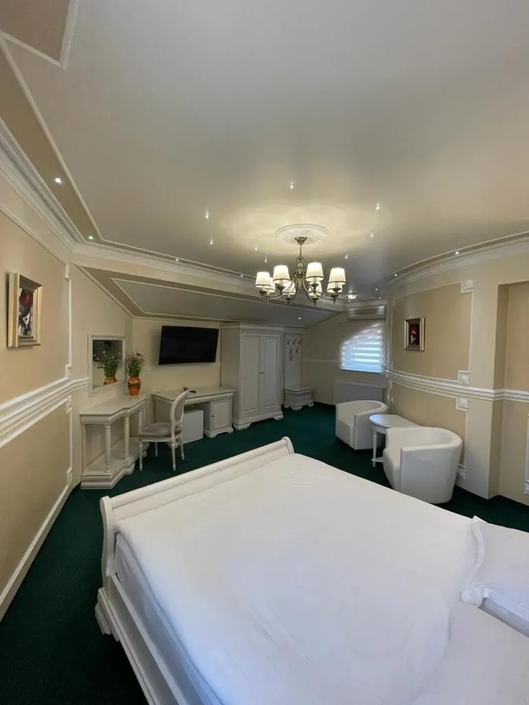 Bed in Hotel Parc Tecuci