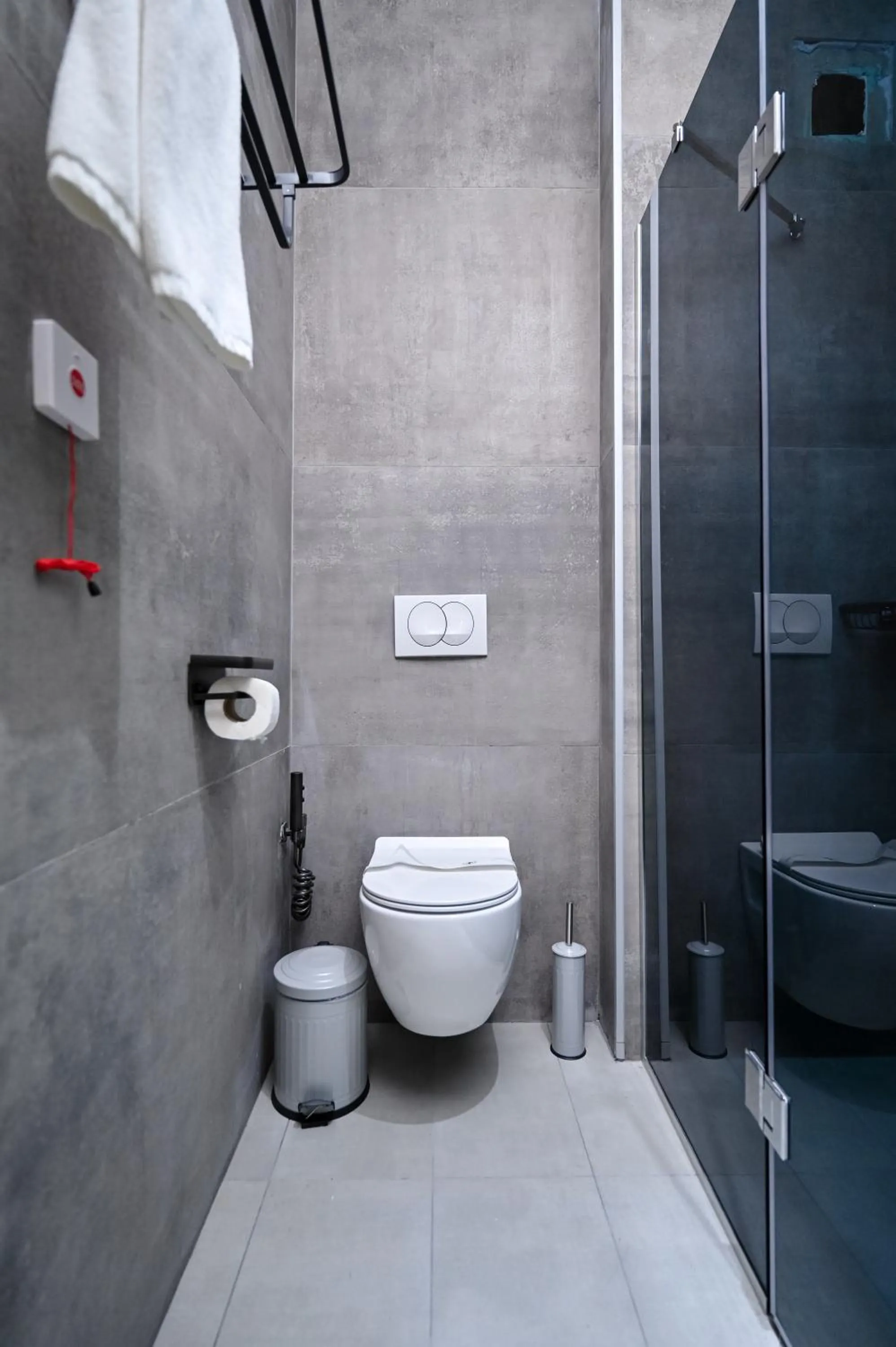 Shower in Grey Star Hotel