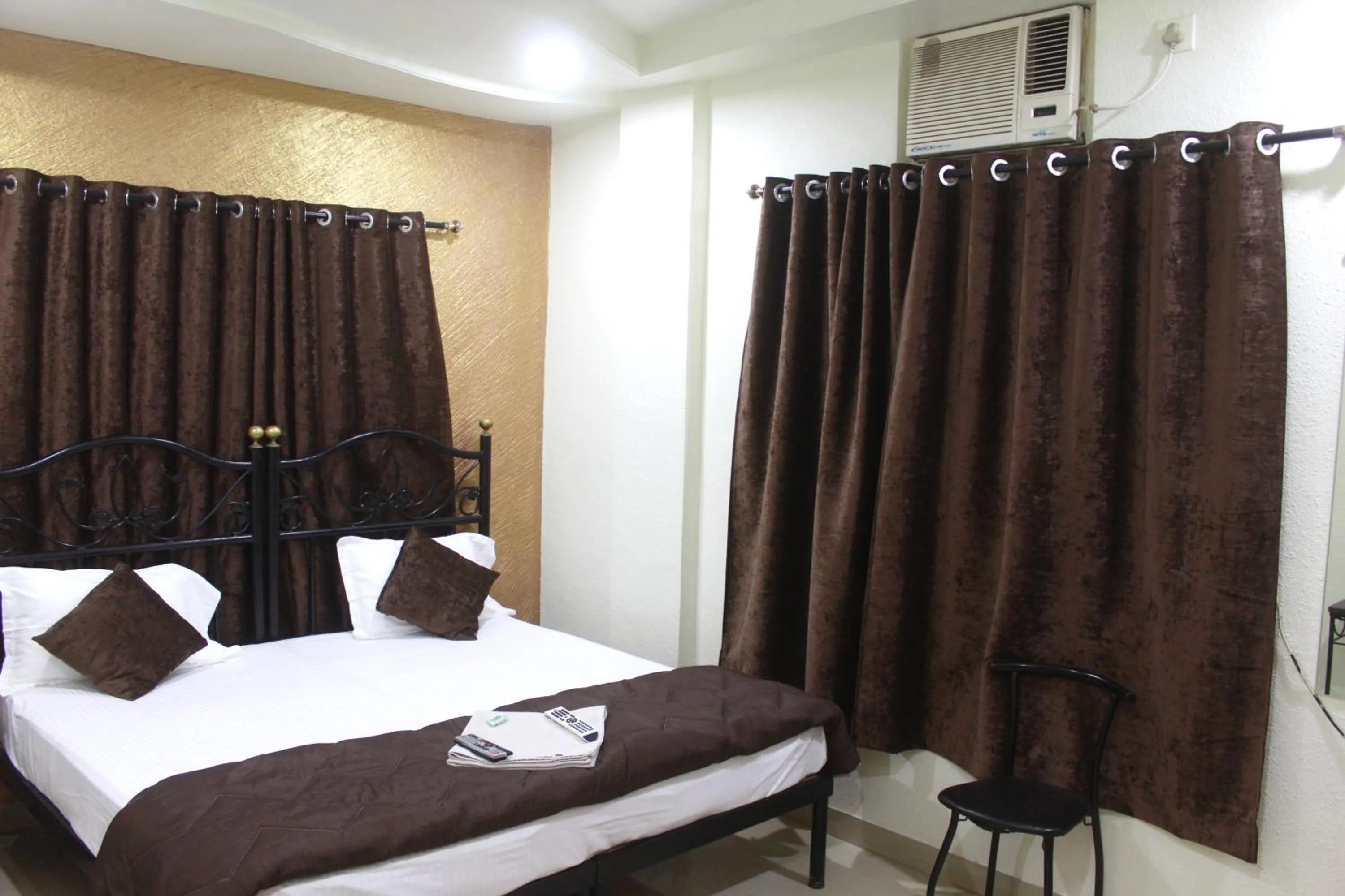 Bed in Hotel Preetam Aurangabad