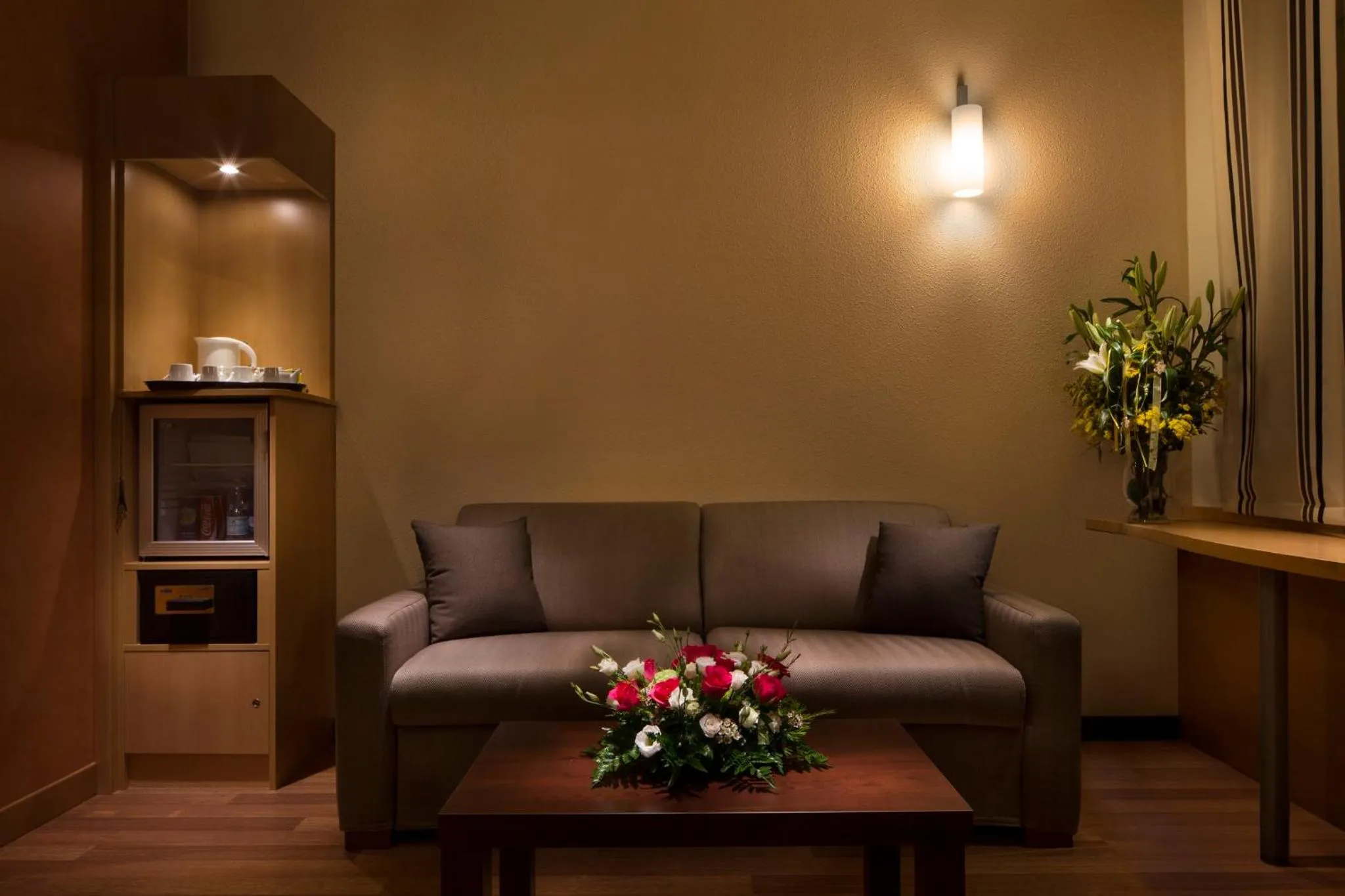 Coffee/tea facilities in Hotel Rafael