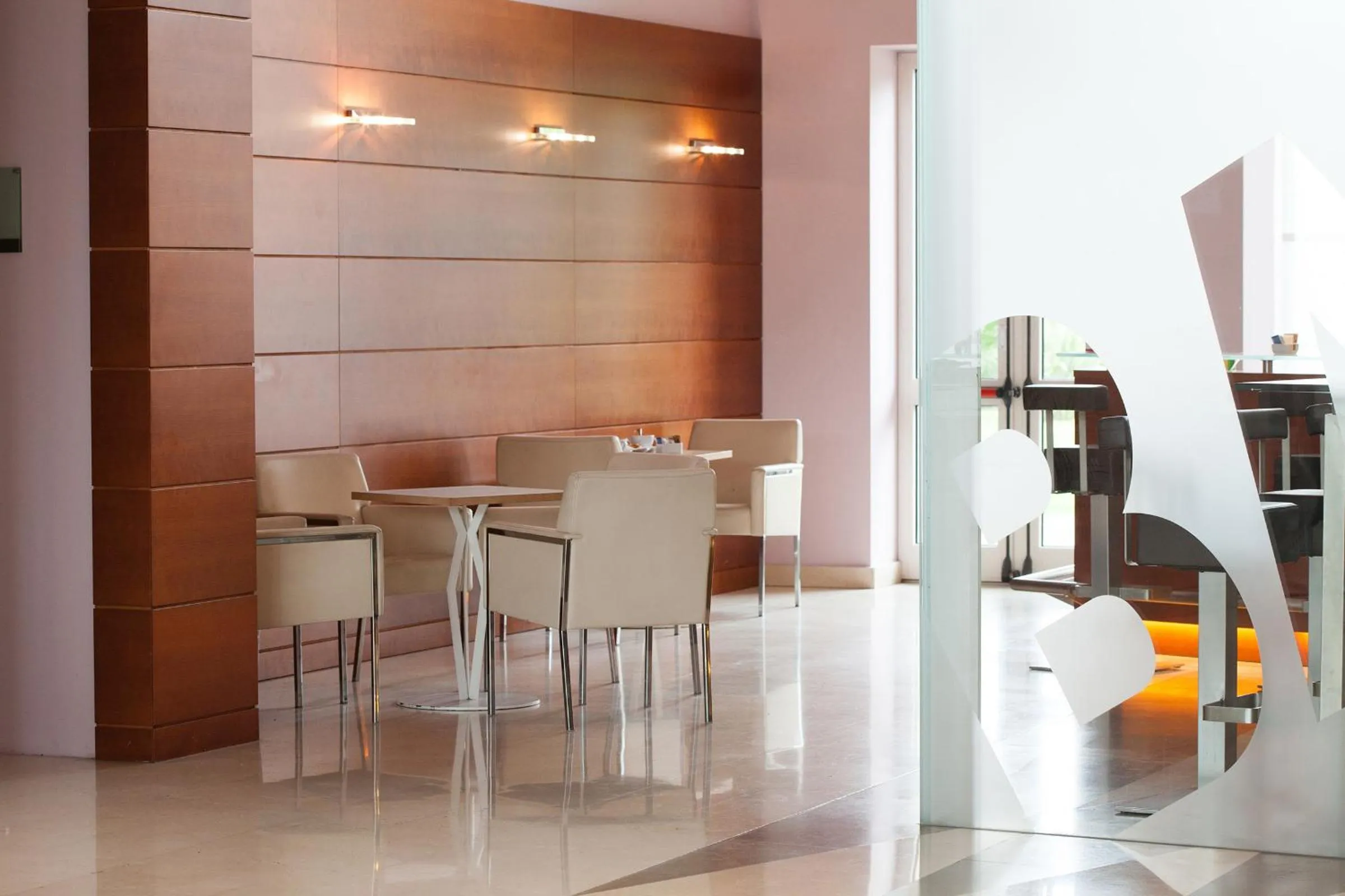 Lounge or bar in Hotel Rafael