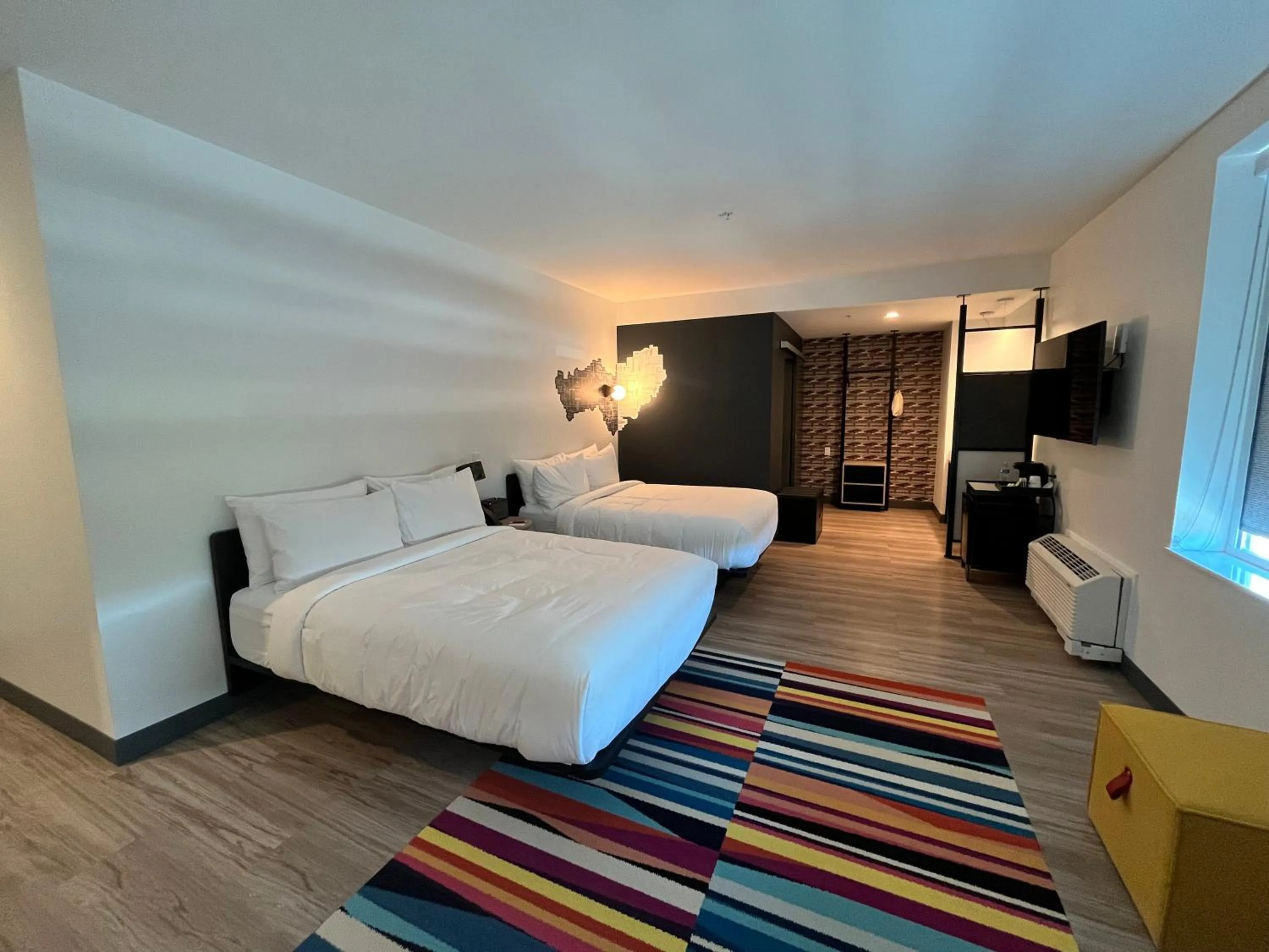 Bedroom, Bed in Aloft McAllen