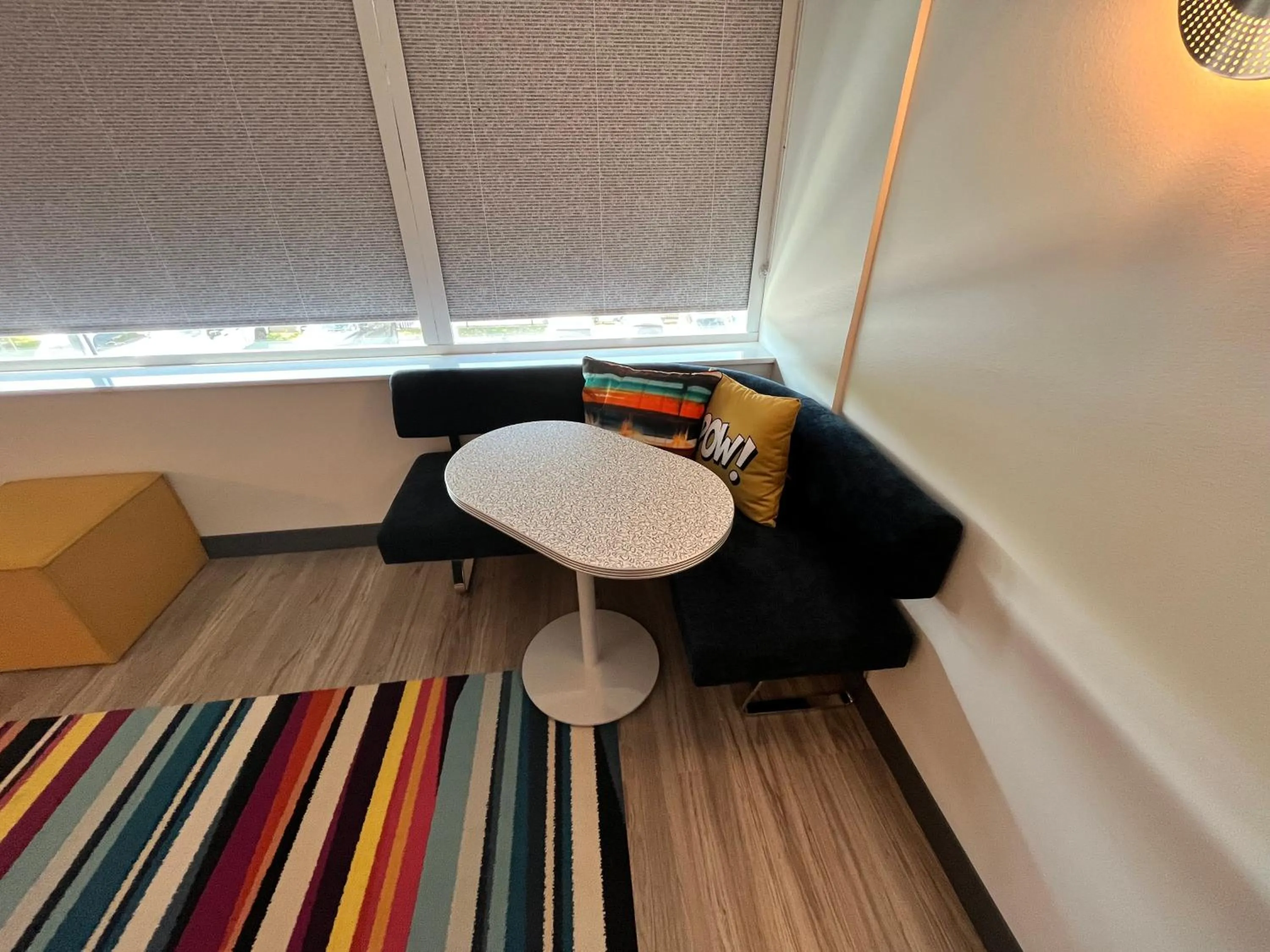 Seating area in Aloft McAllen