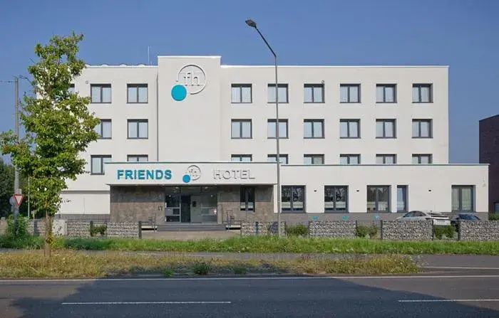 Property building in Friends Hotel Düsseldorf-Airport Ratingen Property building in Friends Hotel Düsseldorf-Airport Ratingen