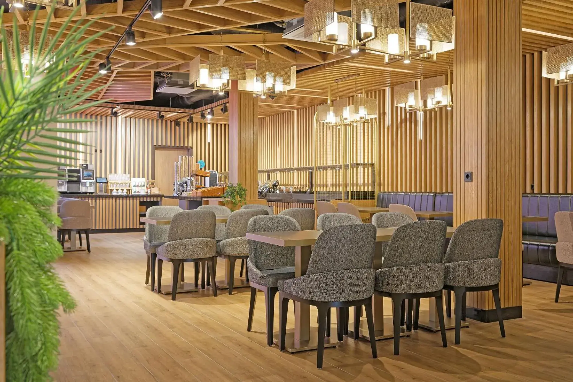 Restaurant/places to eat in Friends Hotel Düsseldorf-Airport Ratingen Restaurant/places to eat in Friends Hotel Düsseldorf-Airport Ratingen