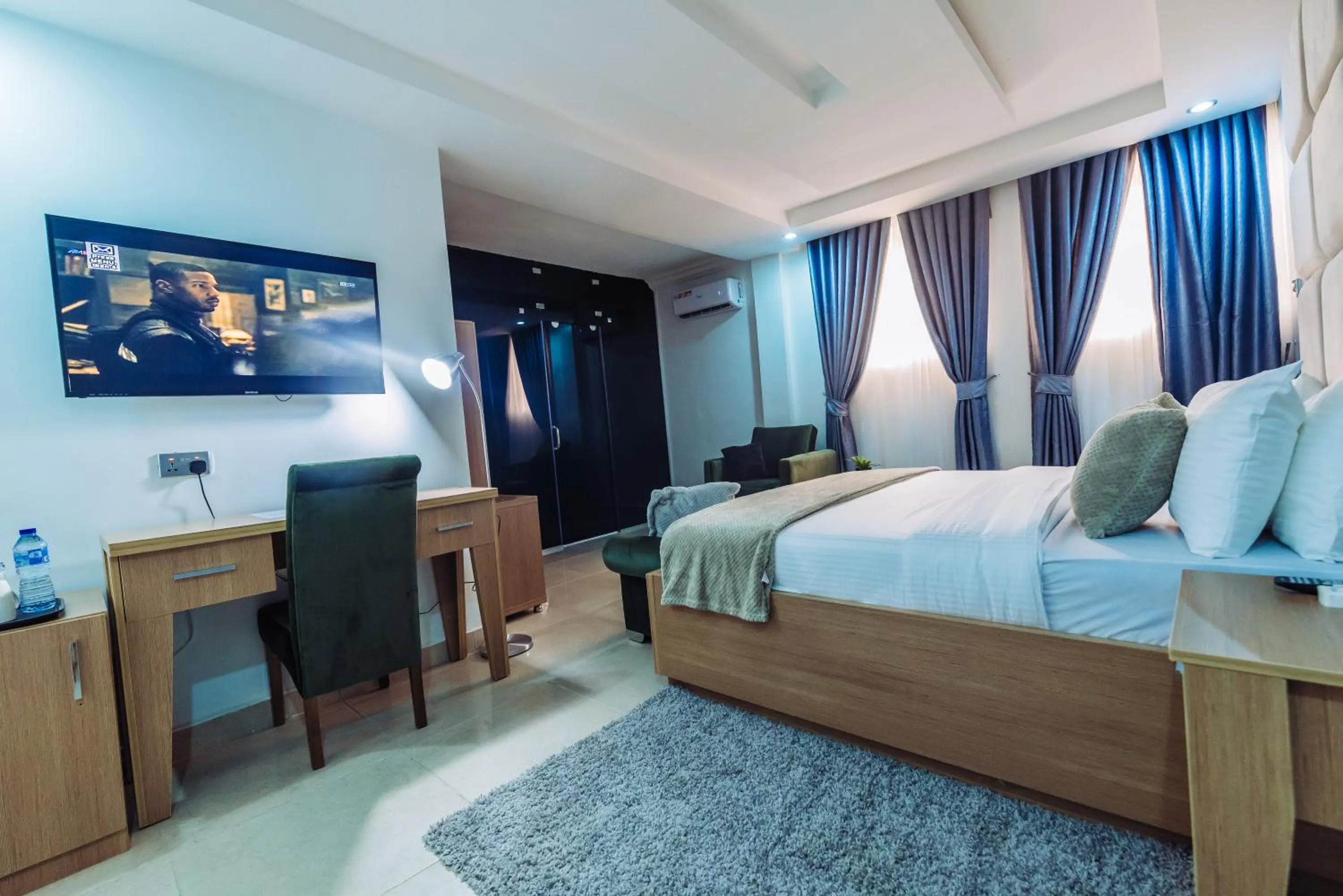 Photo of the whole room in Tranquil Mews Hotel