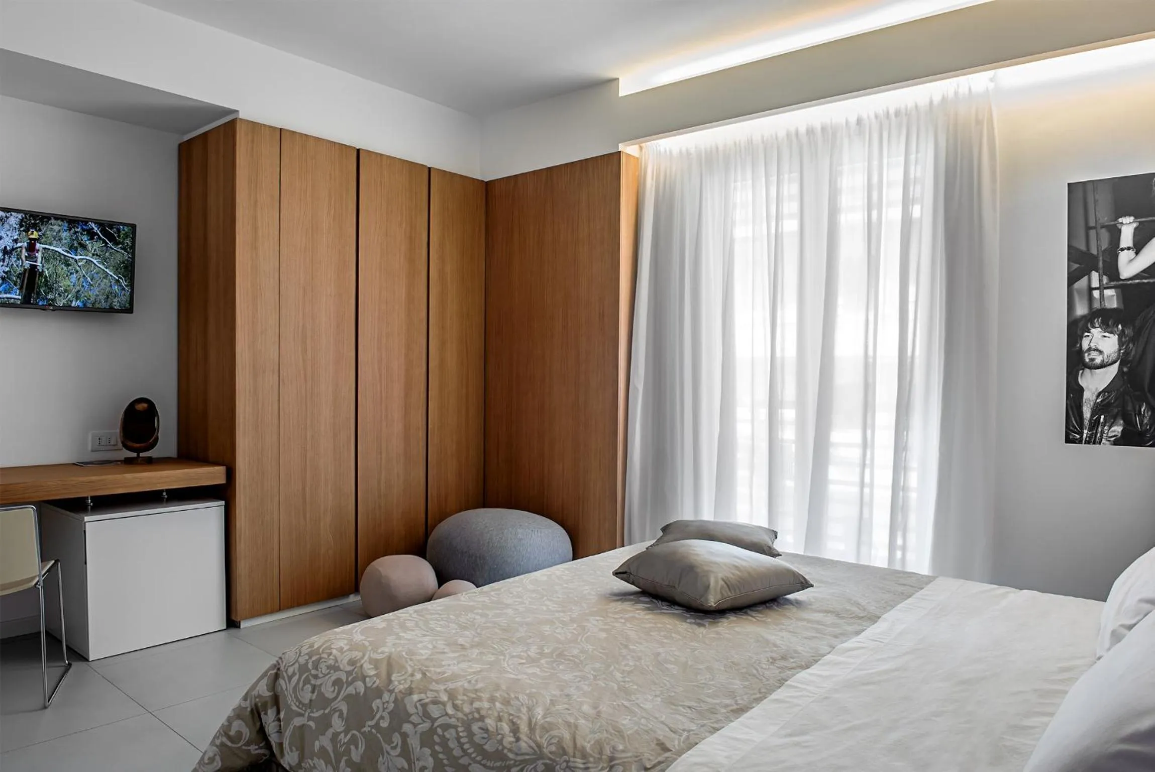 Photo of the whole room, Bed in SH Home