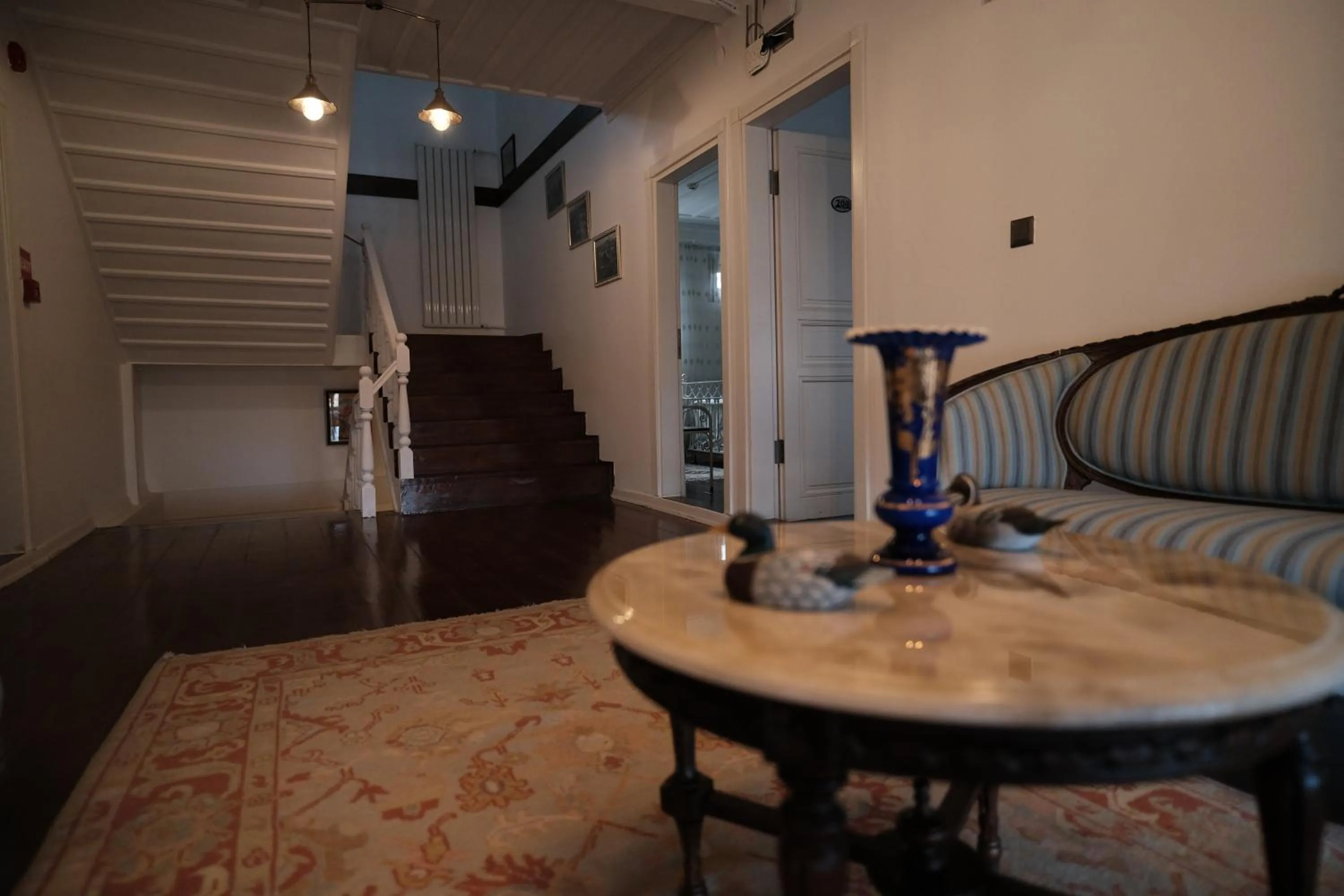 Seating area in MECİT KAPTAN KONAĞI