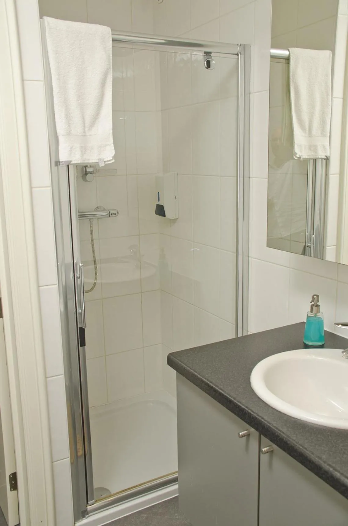 Shower in Hotel Apartments Belgium 1 - HAB 1