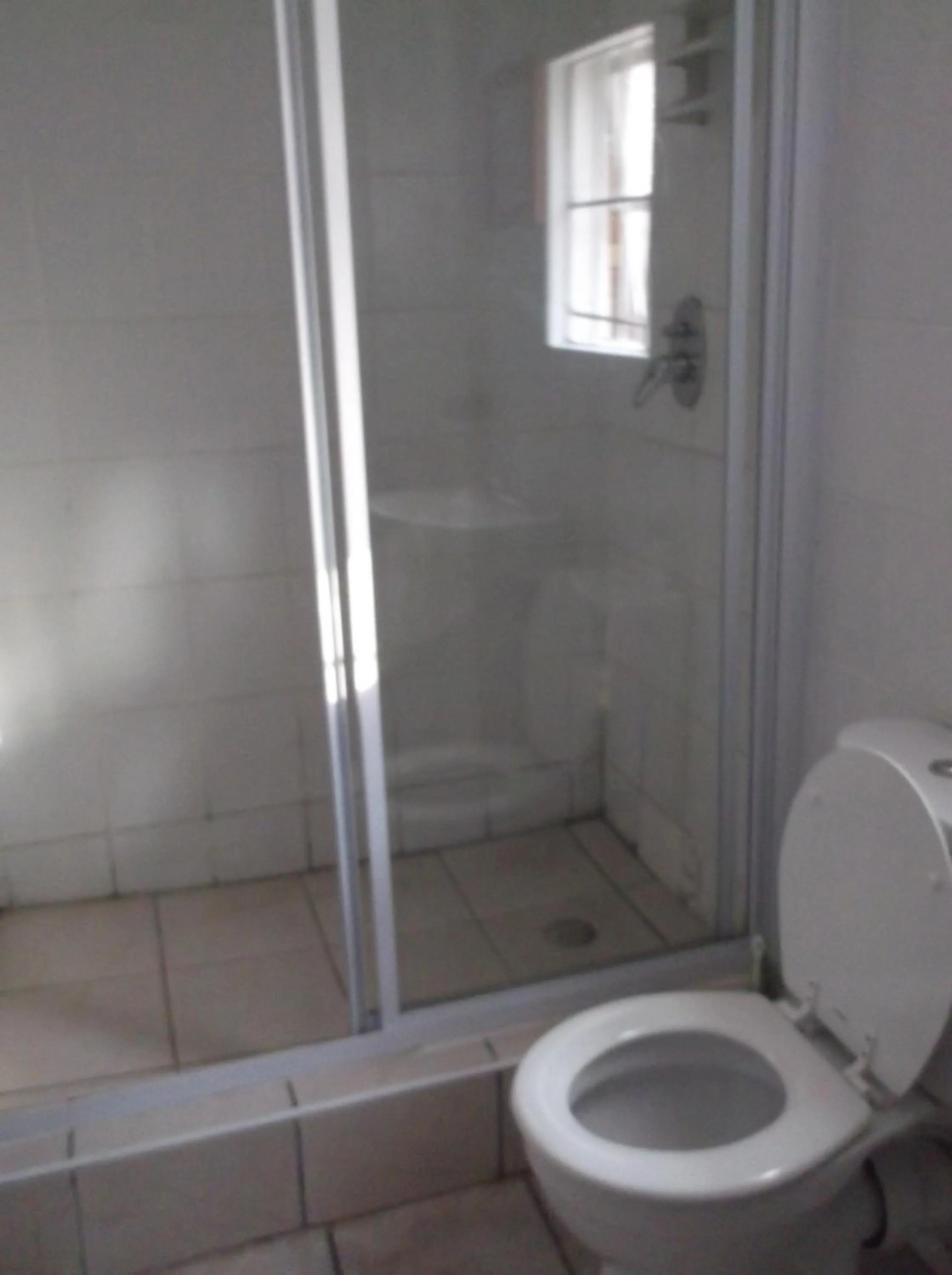 Shower in Stone Crescent Hotel