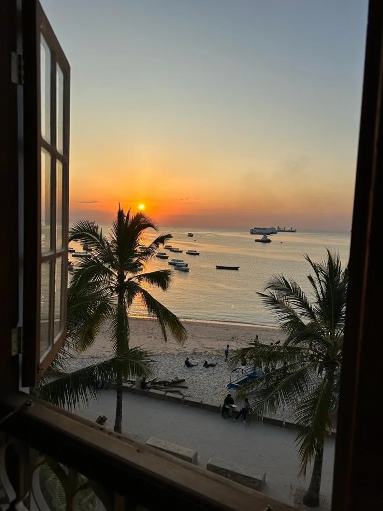 Beach in Mizingani Seafront Hotel