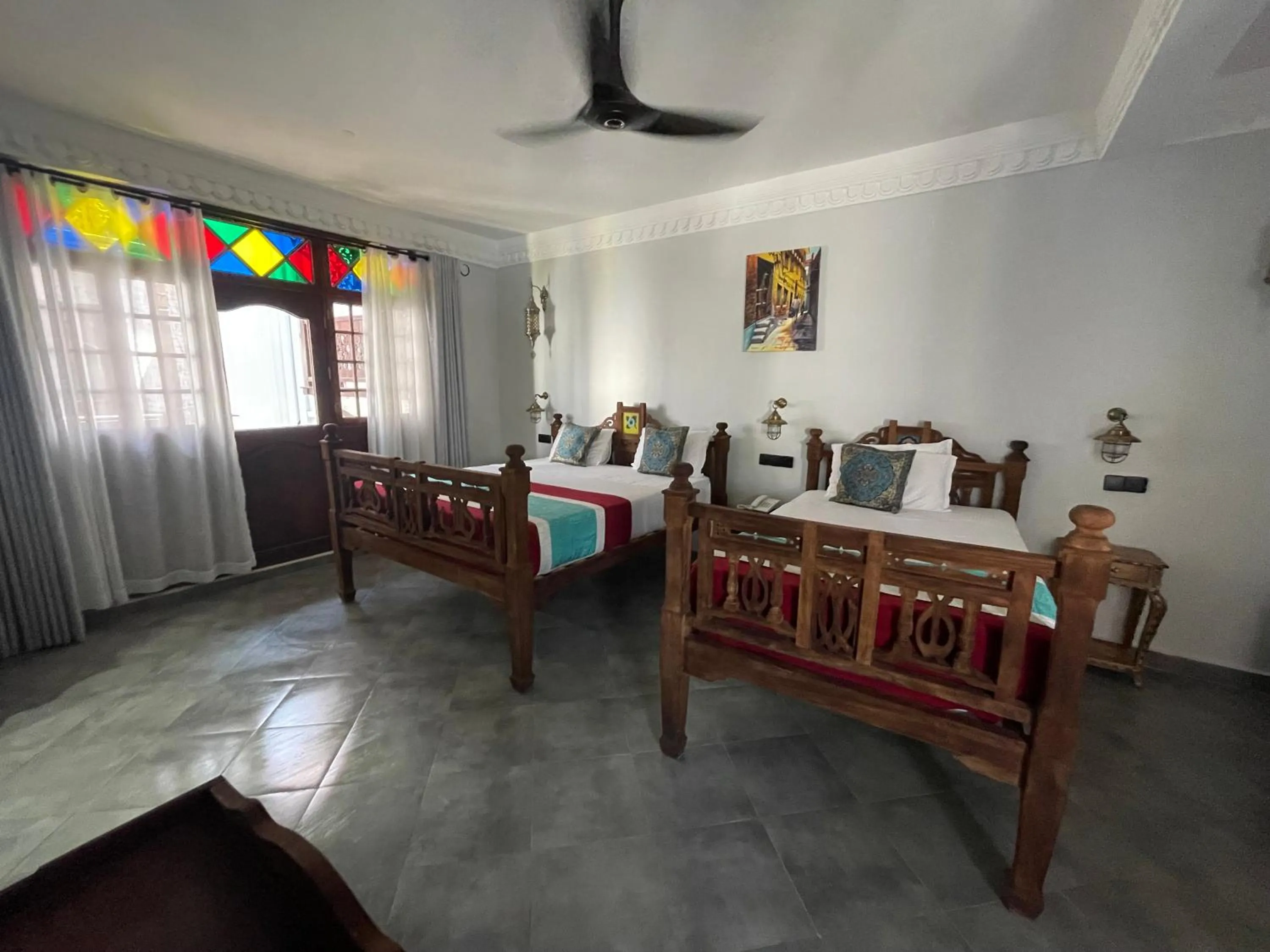 Bed in Mizingani Seafront Hotel