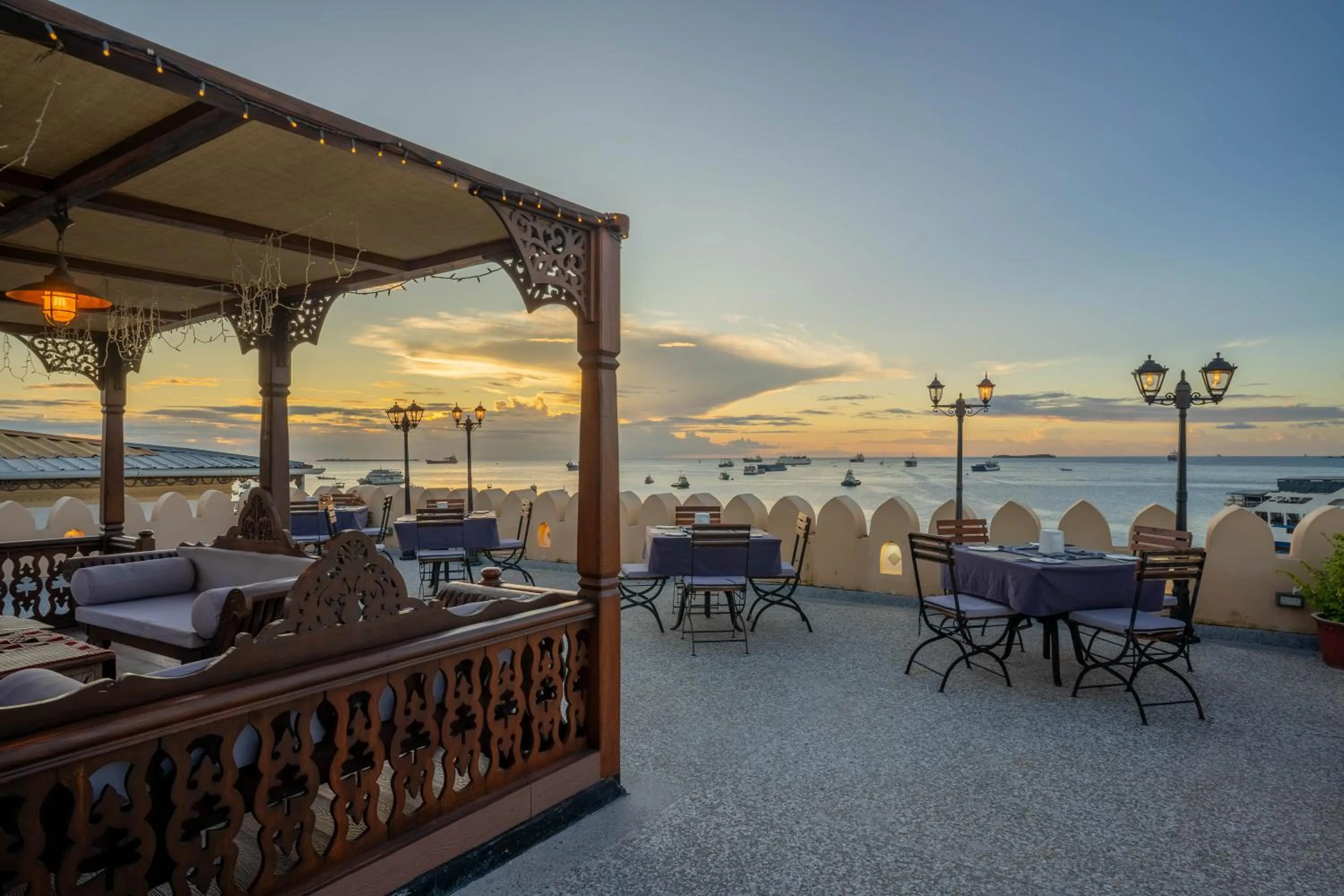 Restaurant/places to eat in Mizingani Seafront Hotel