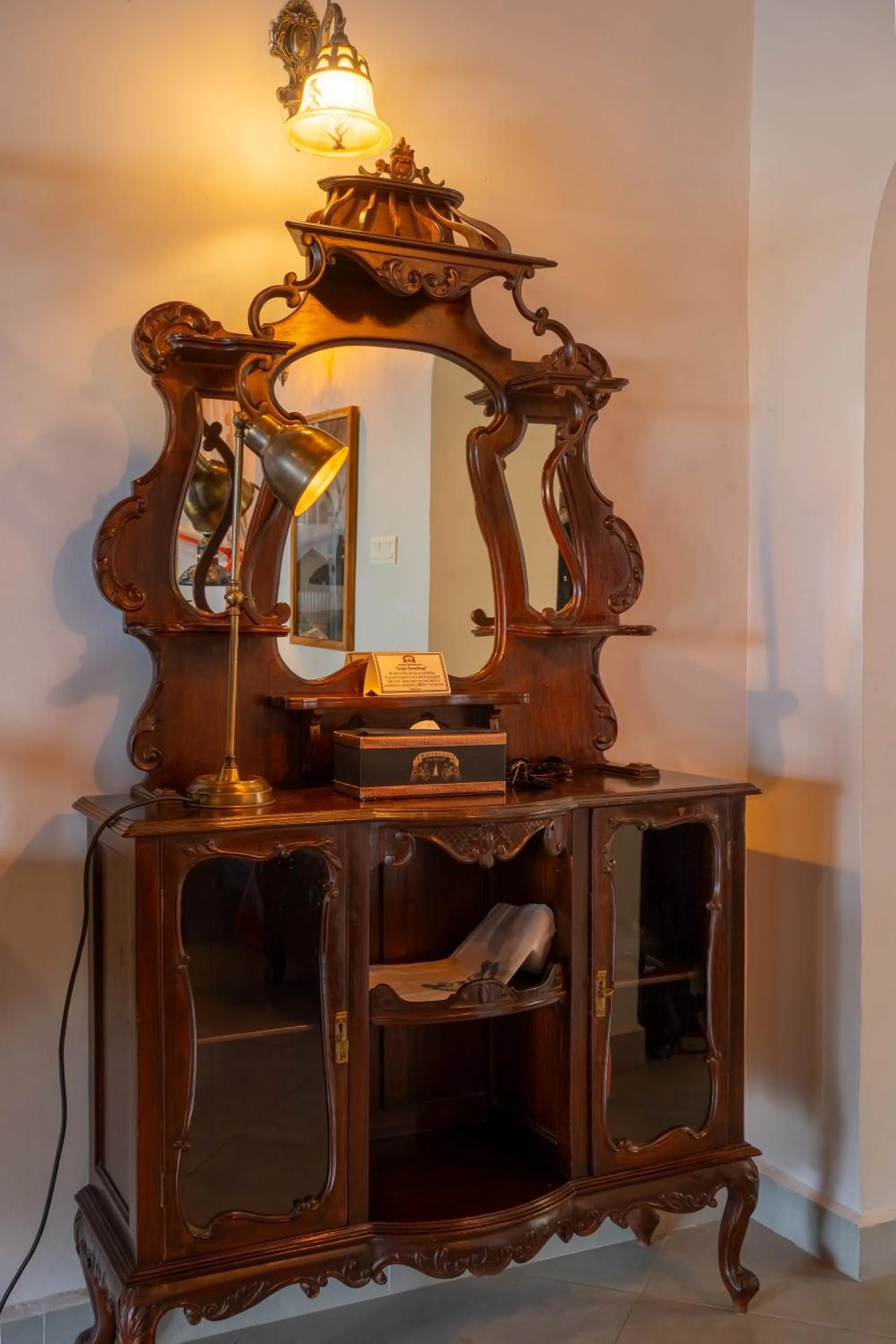 Decorative detail in Mizingani Seafront Hotel