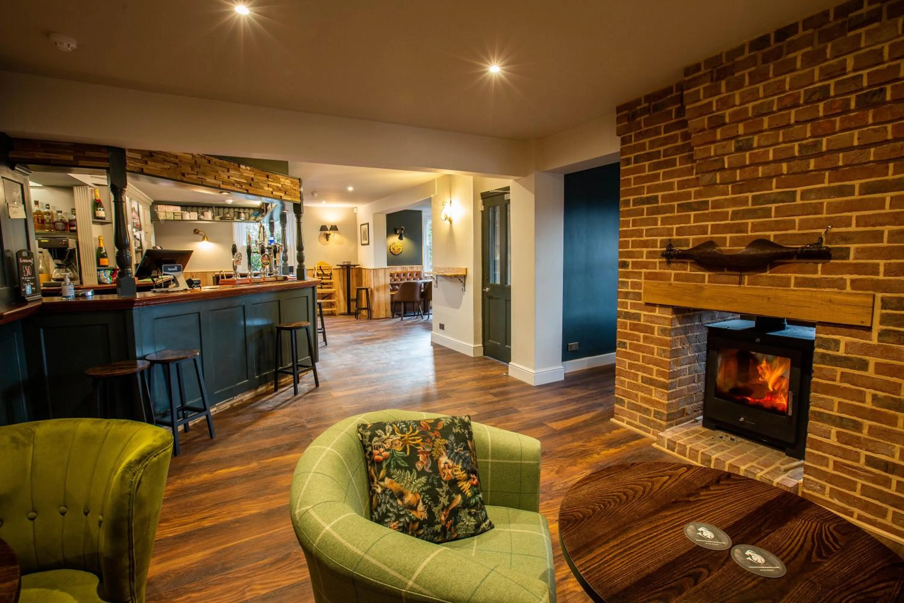 flat iron in Woodfalls Inn