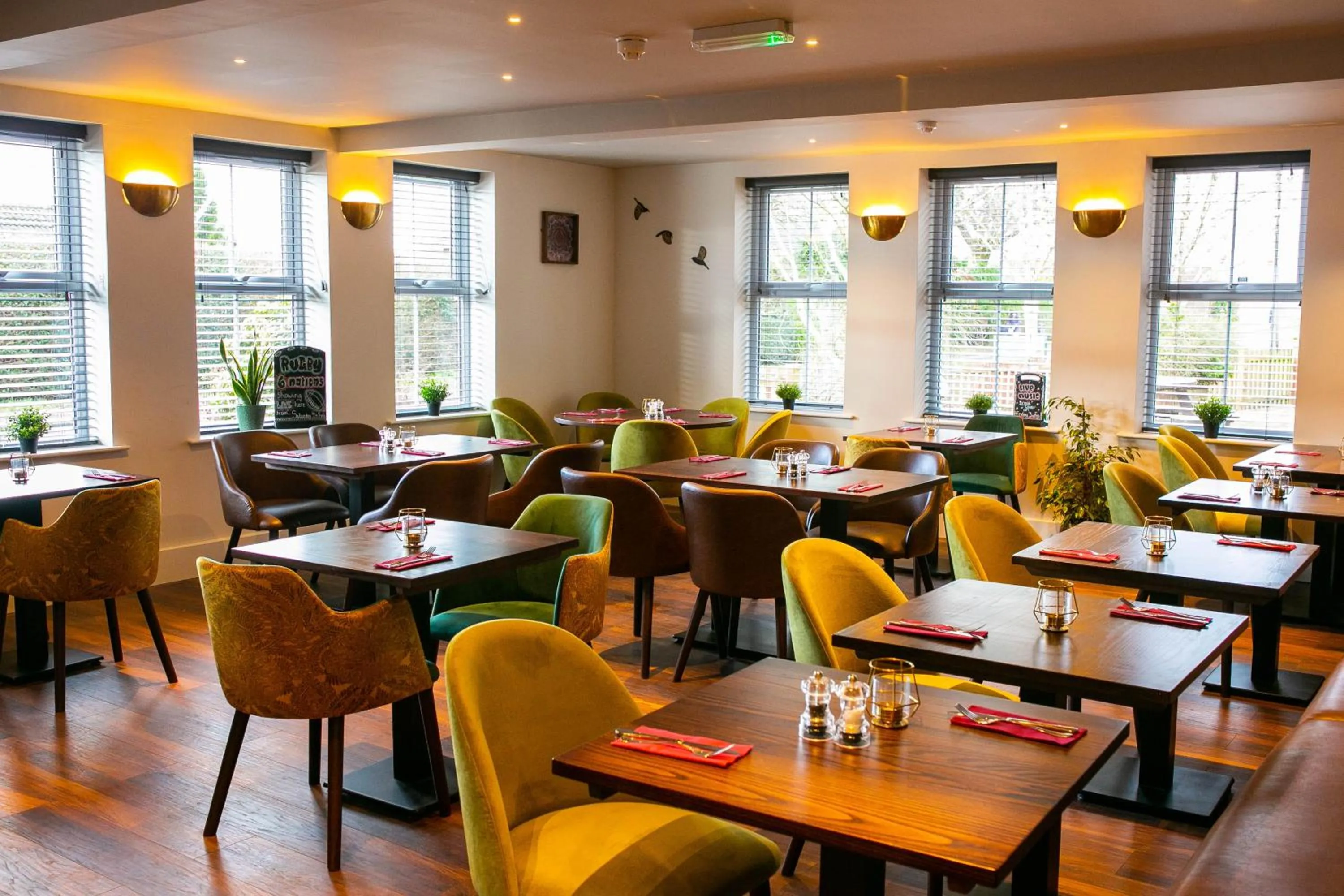 Restaurant/places to eat in Woodfalls Inn