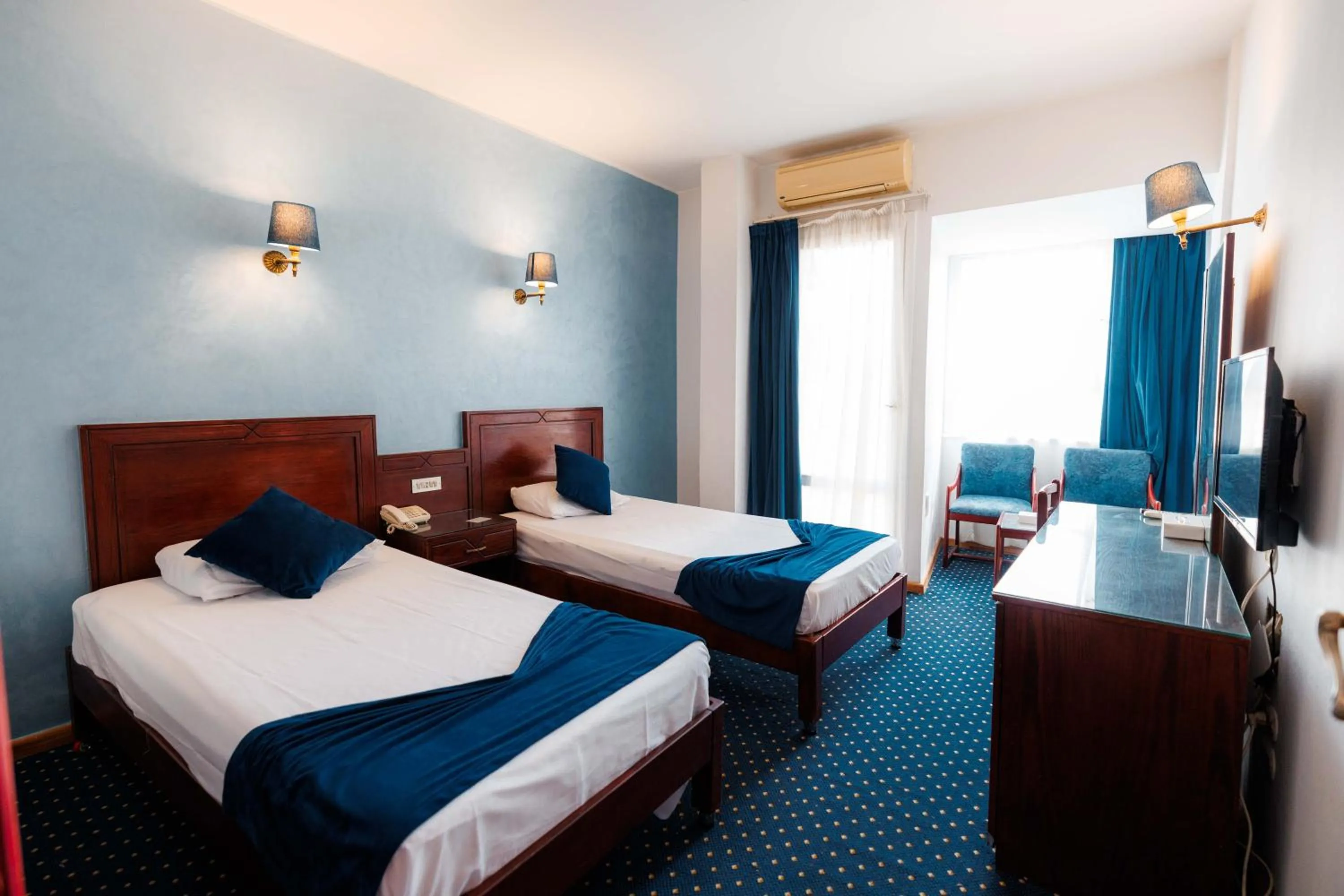 Bedroom, Bed in Amoun Hotel Alexandria
