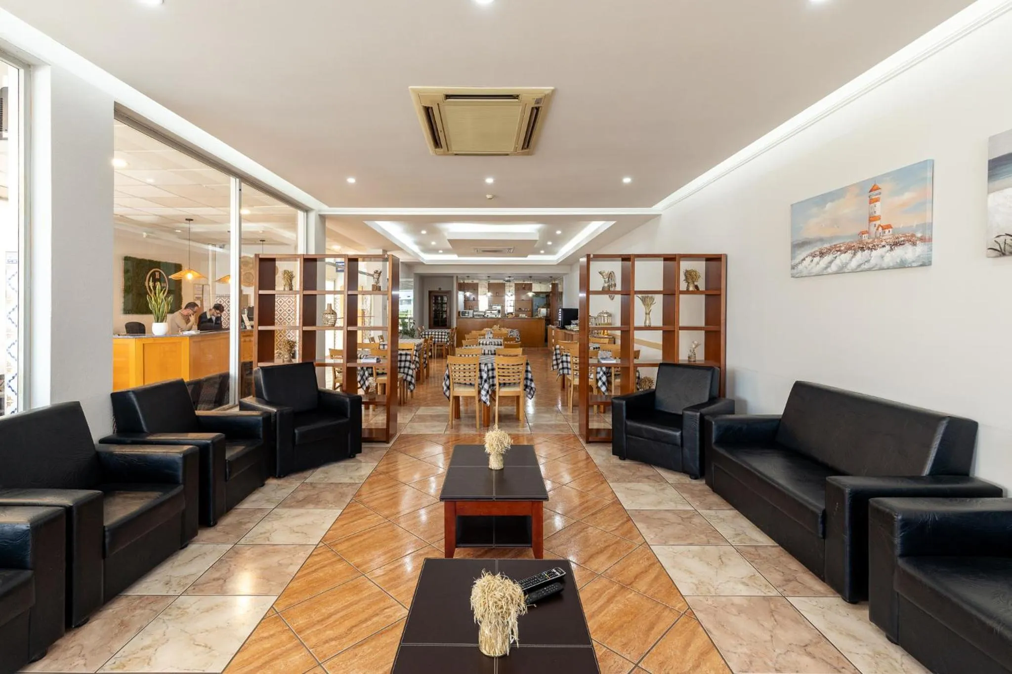 Communal lounge/ TV room in Bela Ria