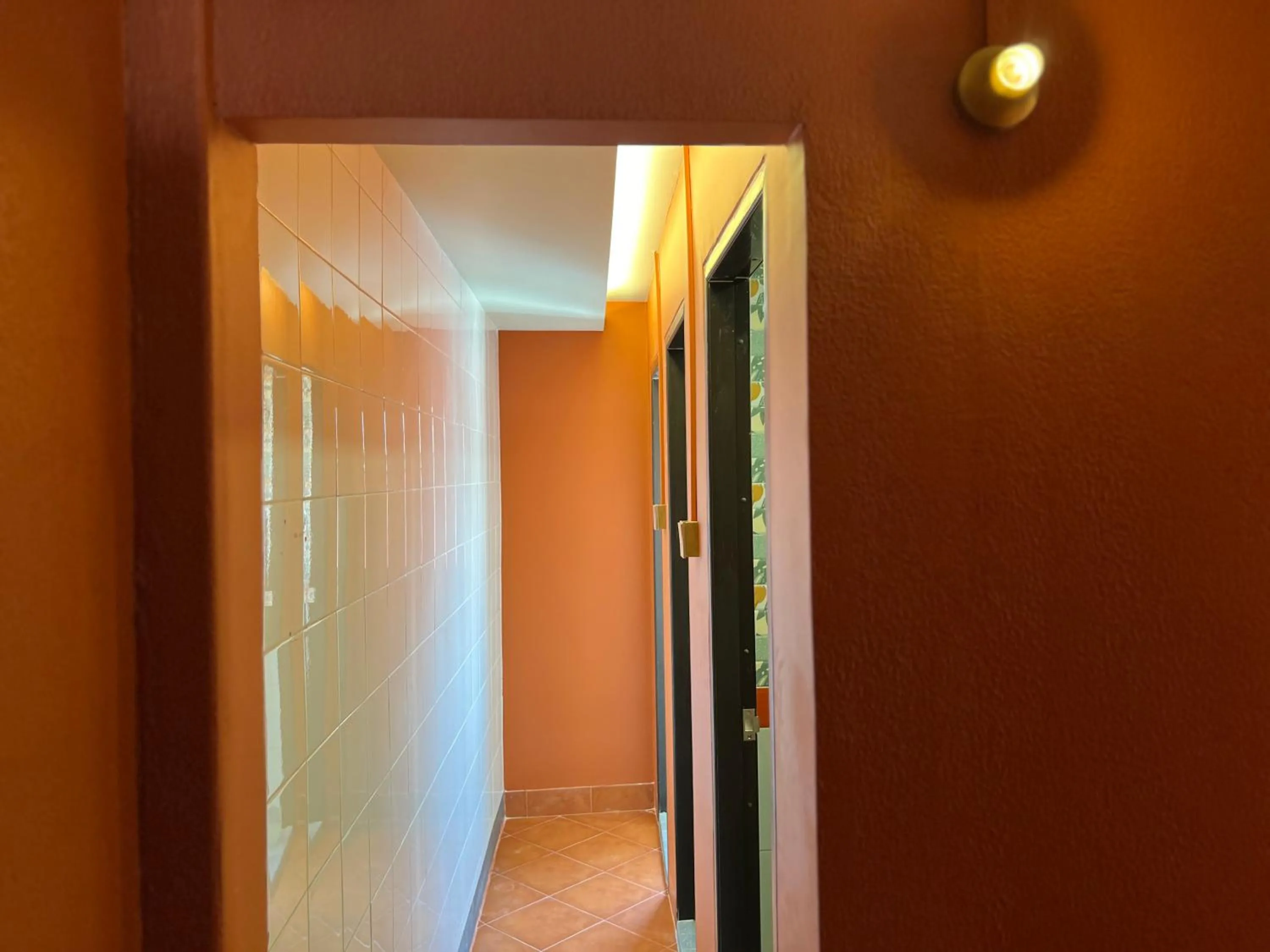 Shower in Cha Na Stay at Merry V