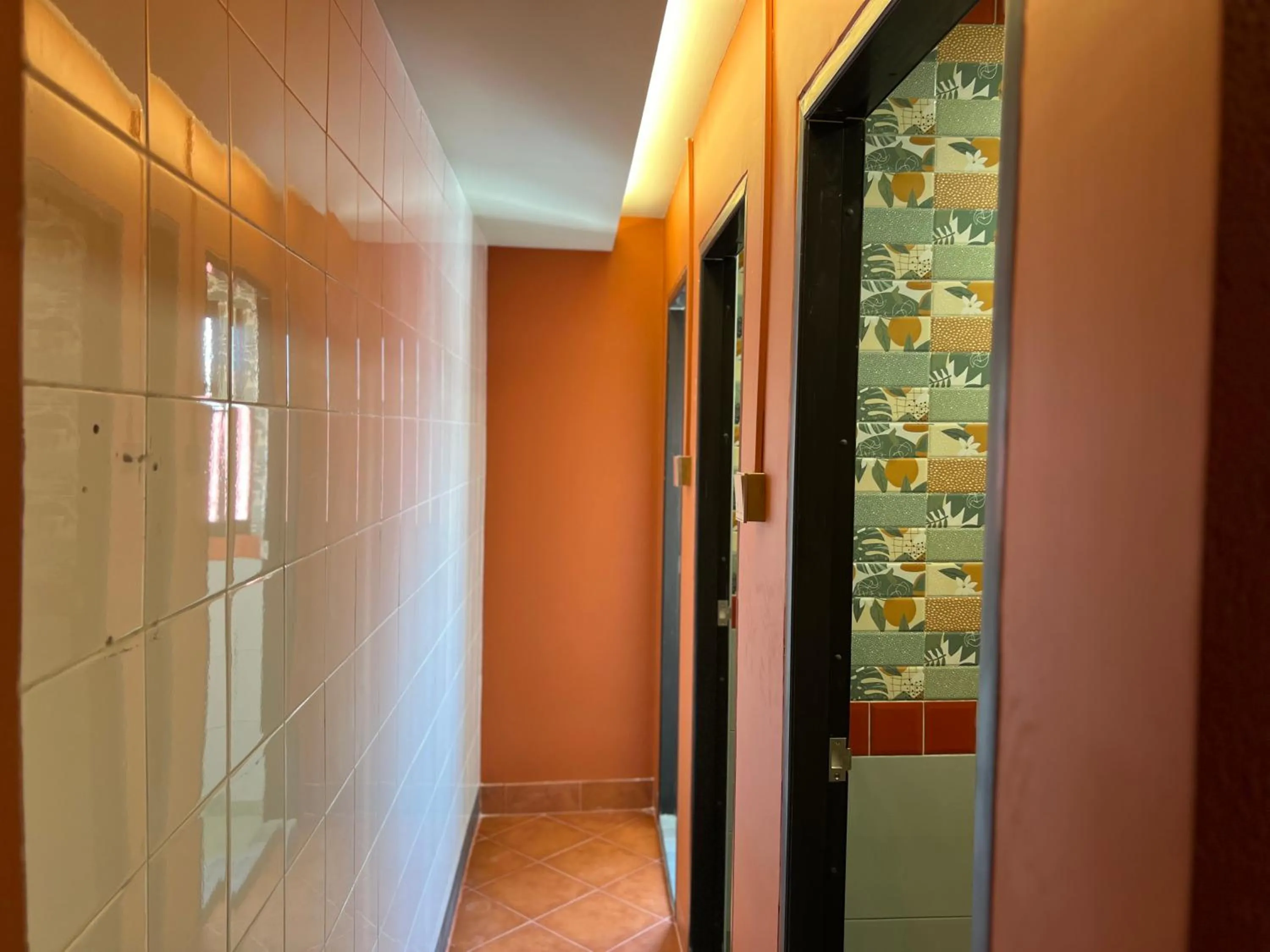 Shower in Cha Na Stay at Merry V