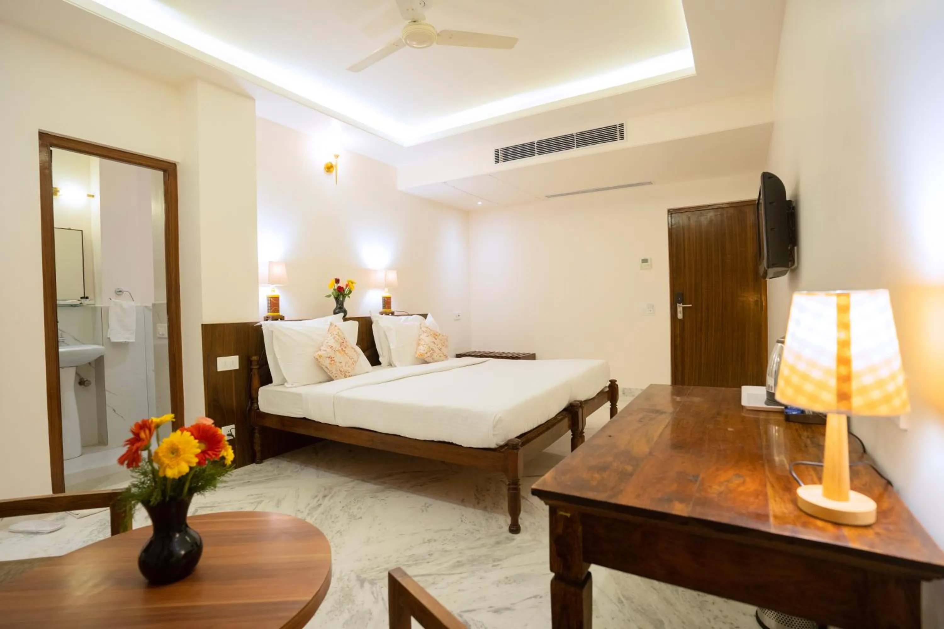 Bed in The Chitvan Resort