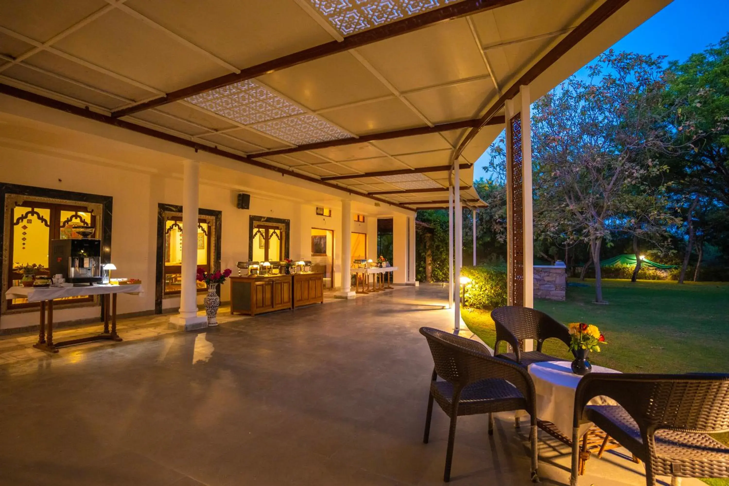 Restaurant/places to eat in The Chitvan Resort Restaurant/places to eat in The Chitvan Resort