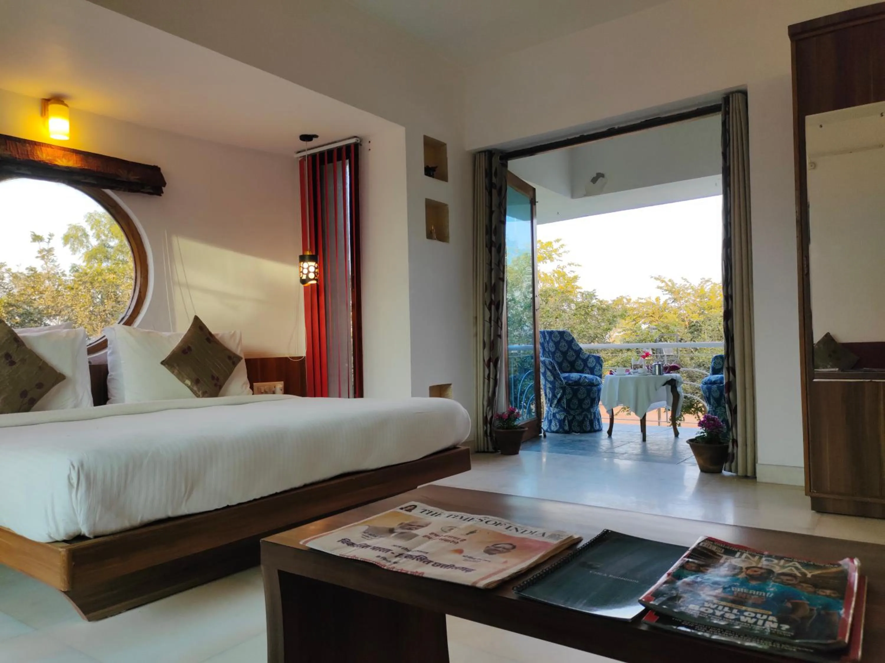 Balcony/Terrace, Bed in The Chitvan Resort