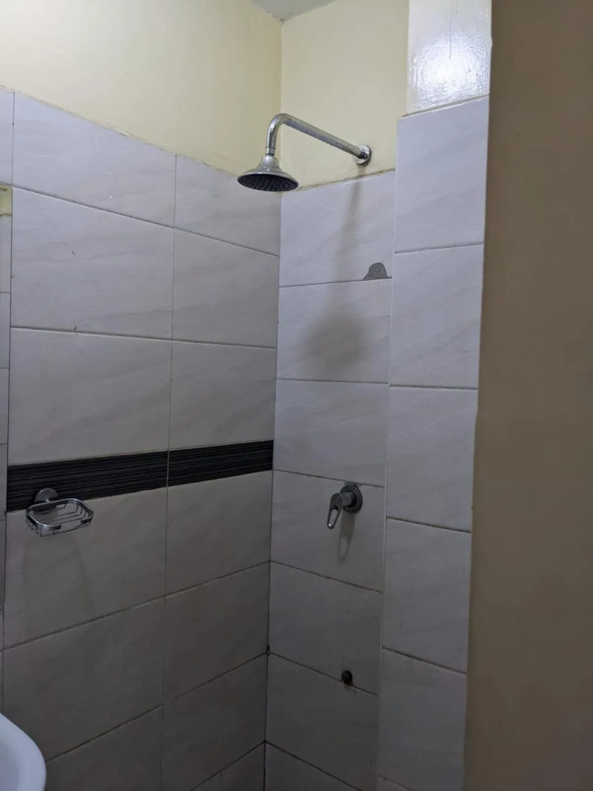 Shower in Epitome Times Hotel