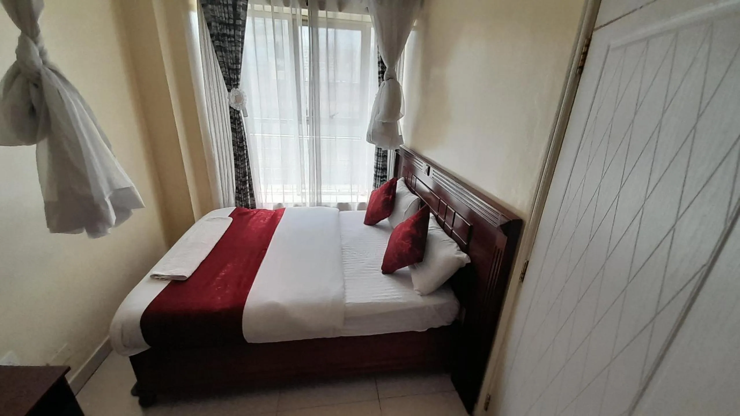 Bed in Epitome Times Hotel