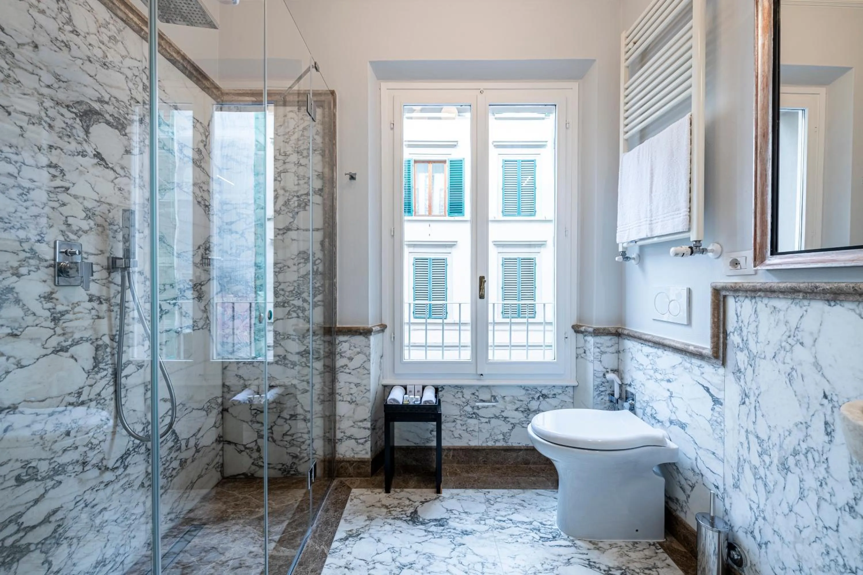 Bathroom in Glimpse Hotel